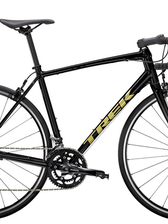 Trek Domane AL 2 - Rock On Wheels Trek Domane AL 2 - Rock On Wheels