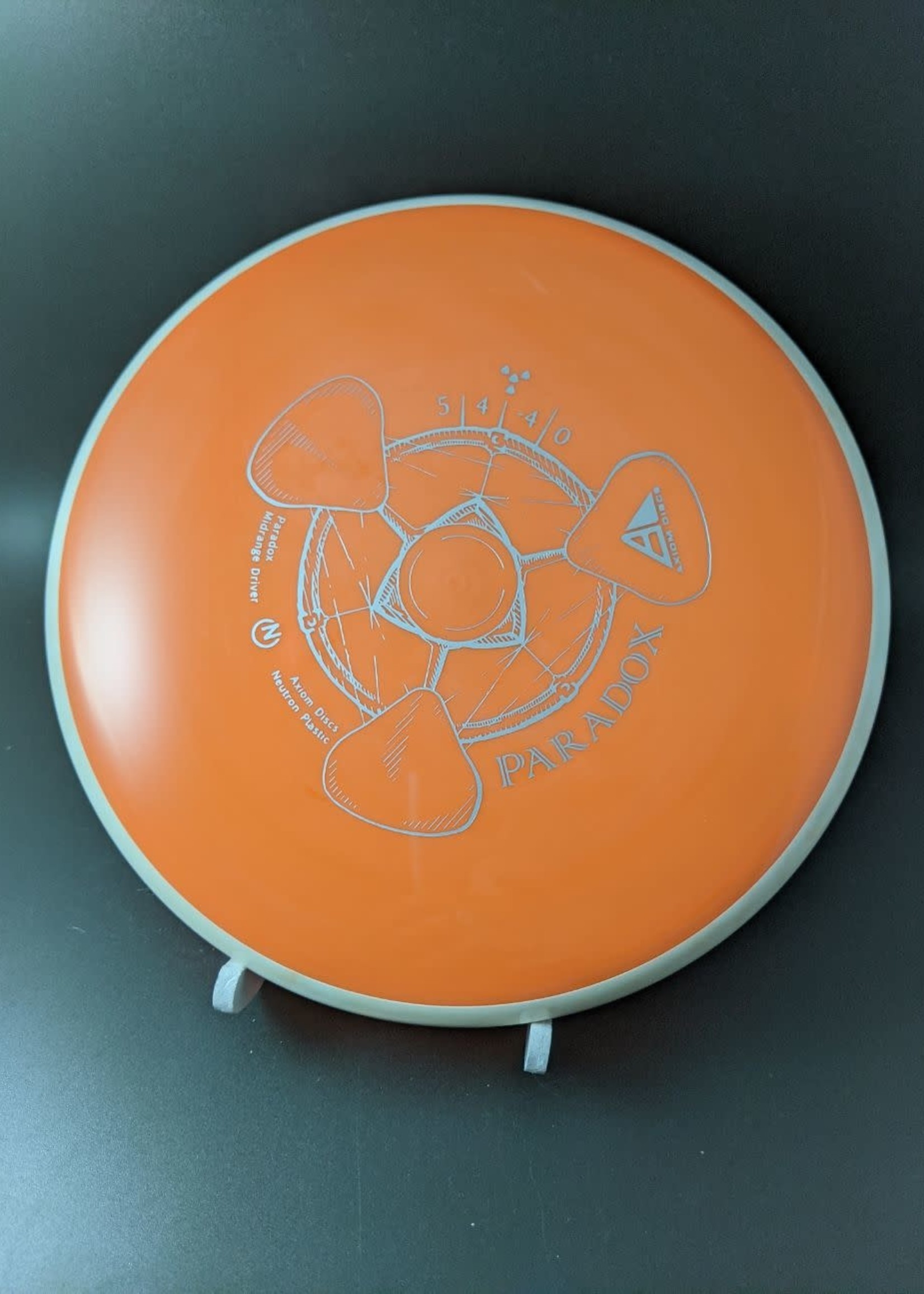 Axiom Discs Axiom Neutron PARADOX (pg. 2)