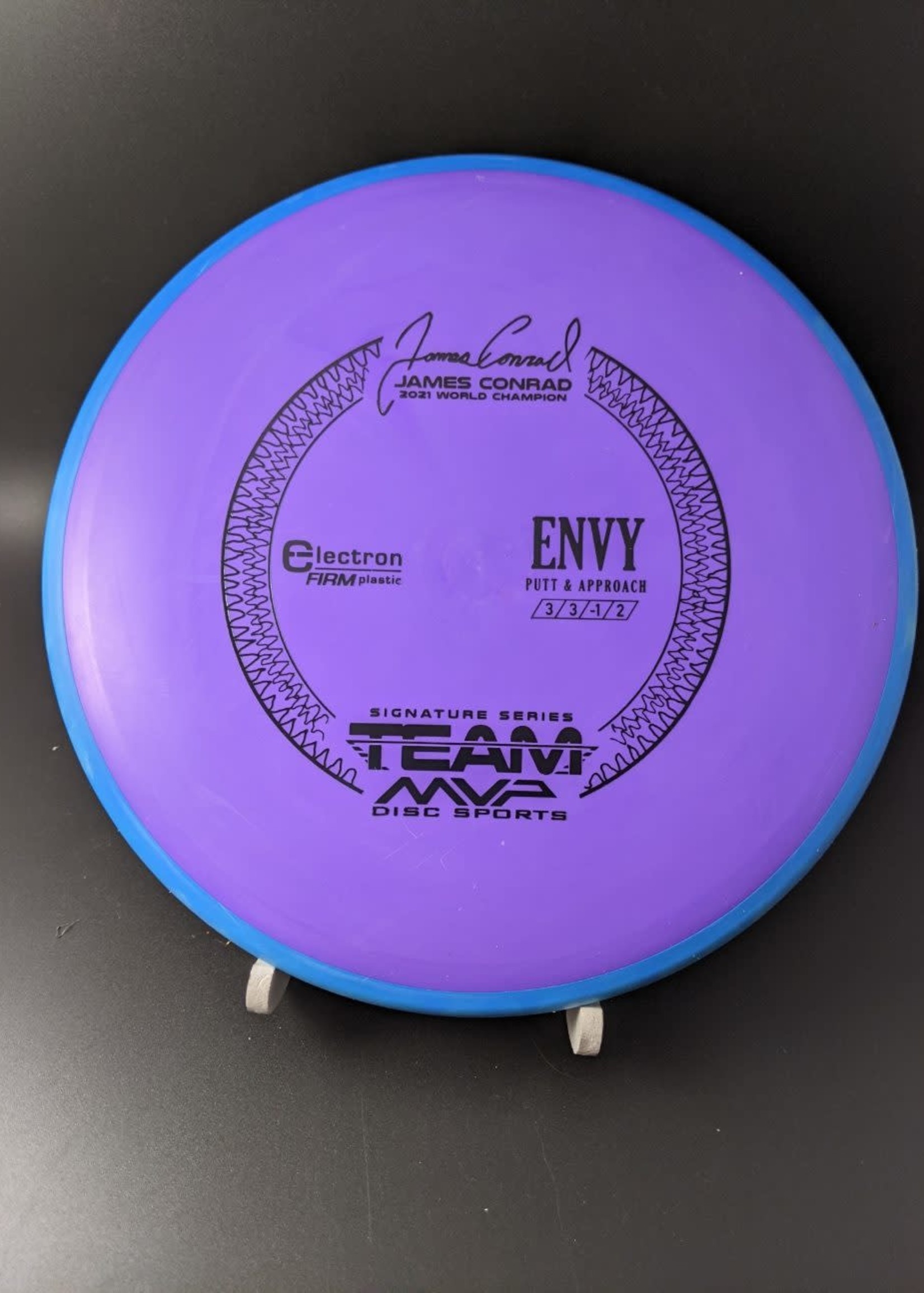 MVP Disc Sports Axiom Electron Firm Envy - Team MVP James Conrad (pg. 4)