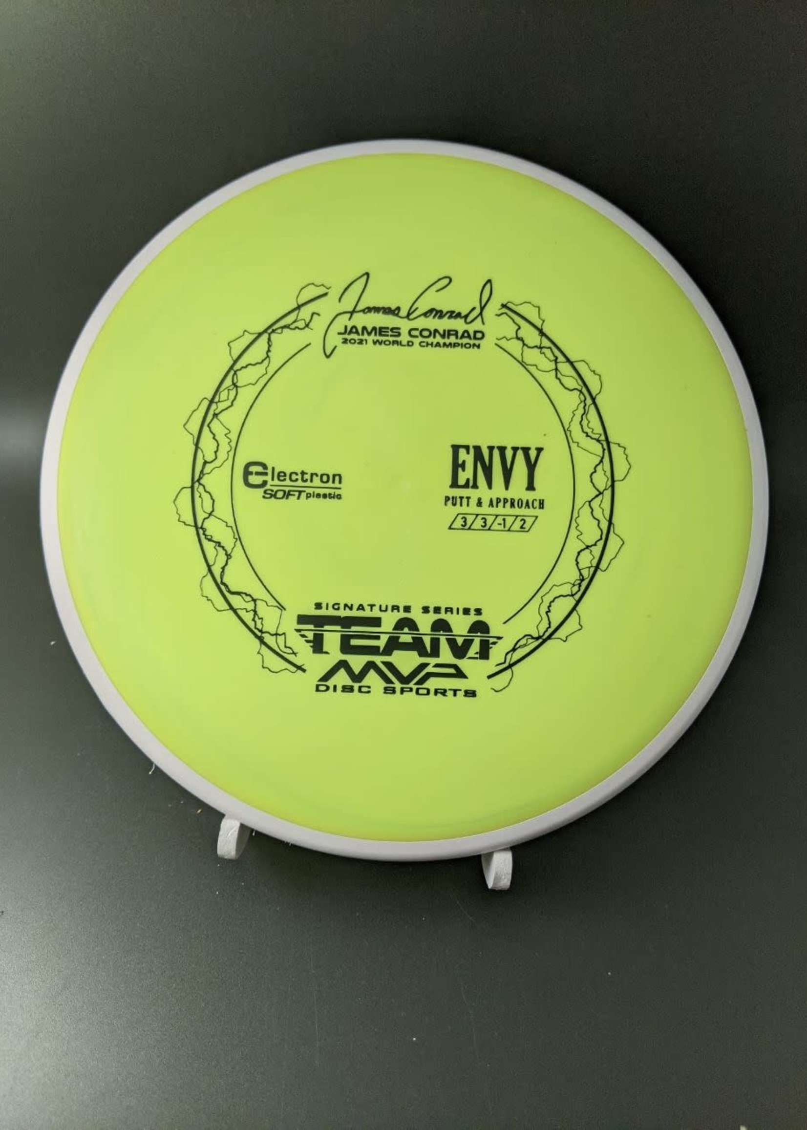 MVP Disc Sports Axiom Electron Soft Envy - Team MVP James Conrad (pg. 4)