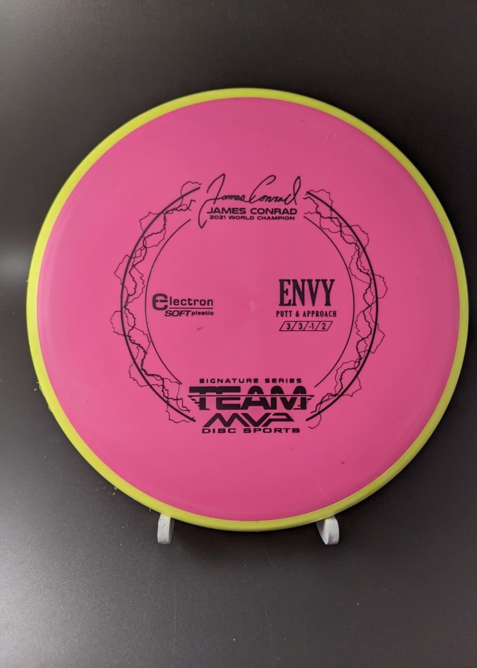 MVP Disc Sports Axiom Electron Soft Envy - Team MVP James Conrad (pg. 4)