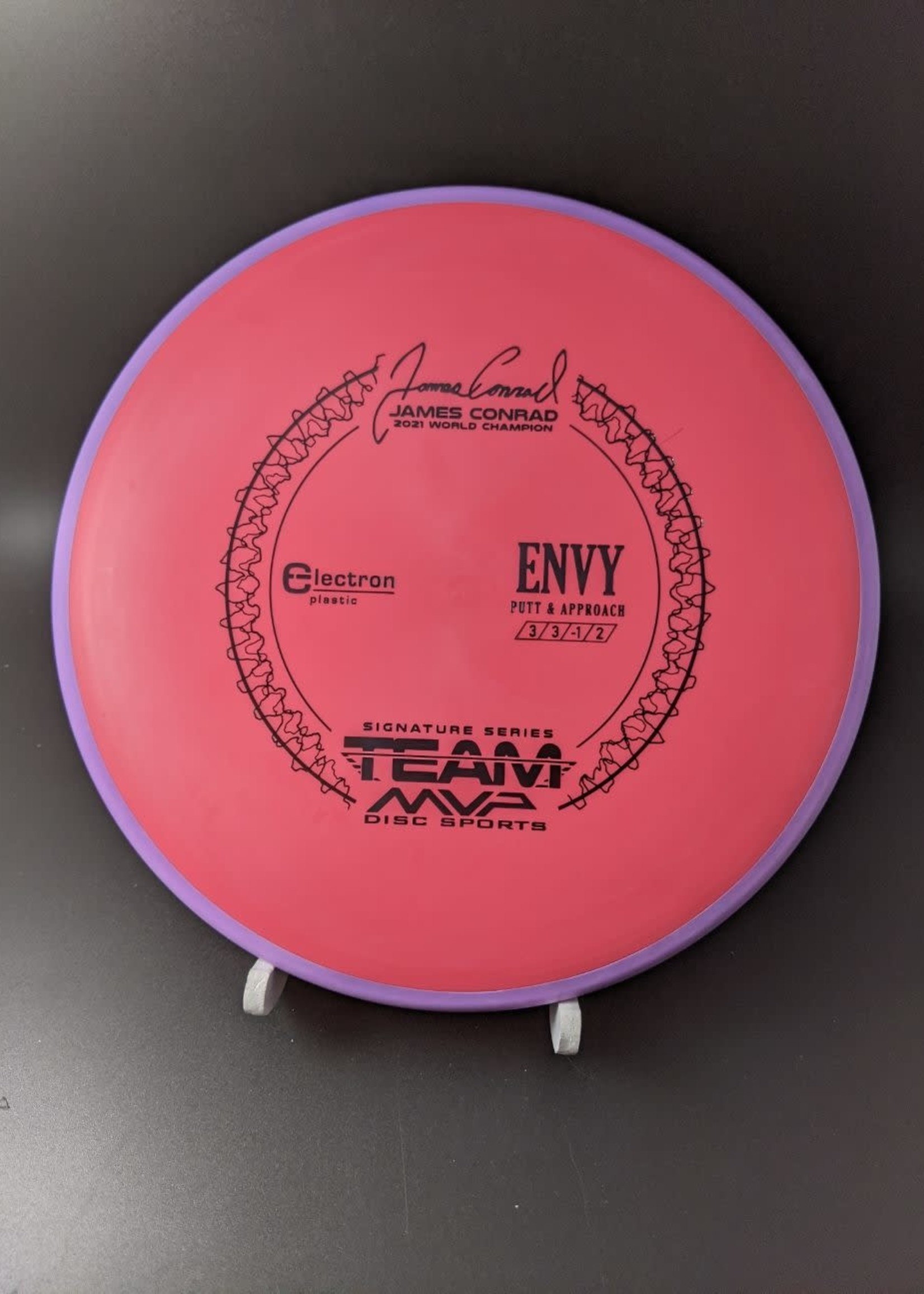 MVP Disc Sports Axiom Electron Envy - Team MVP James Conrad (pg. 4)