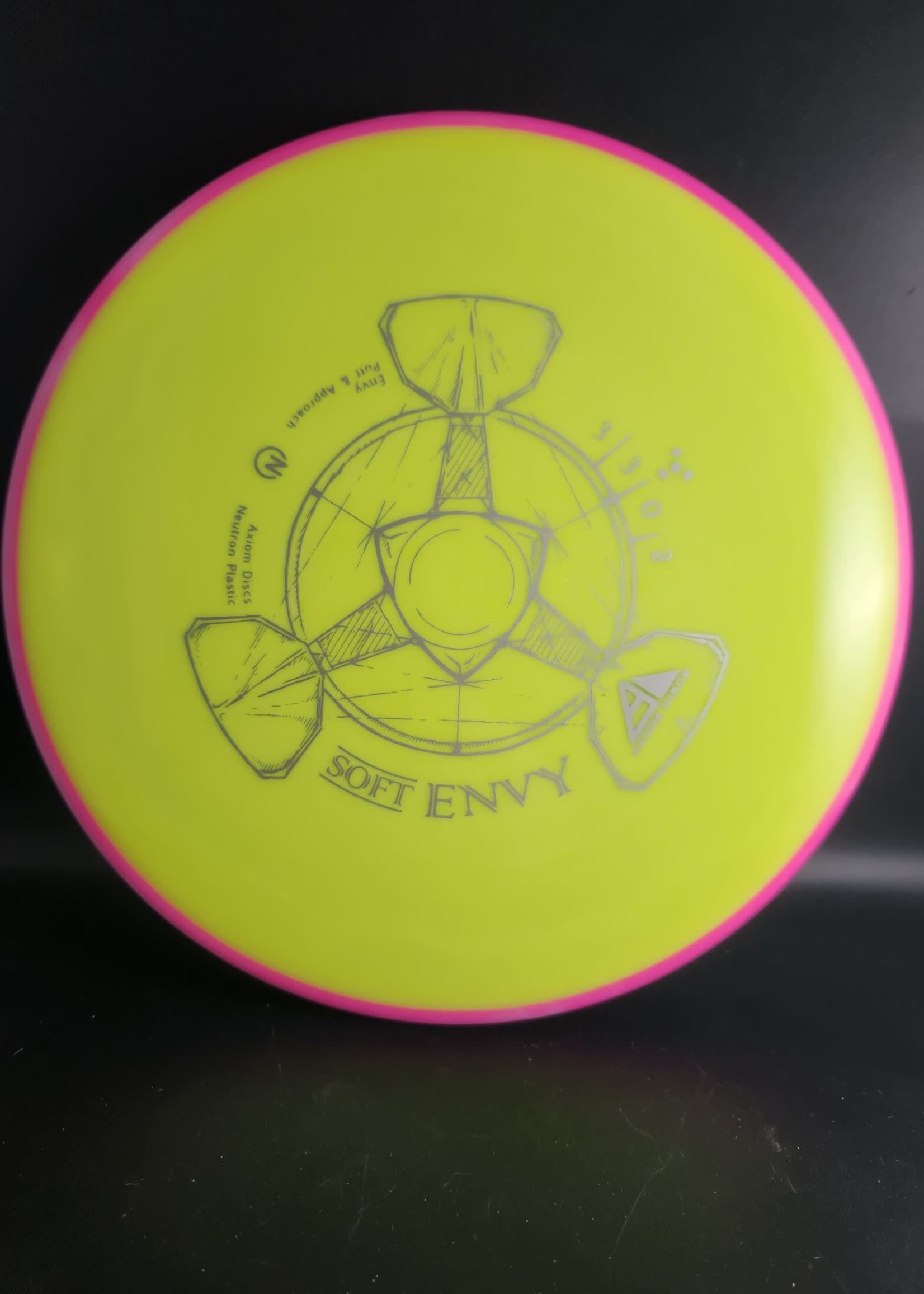 MVP Disc Sports Axiom Neutron SOFT ENVY