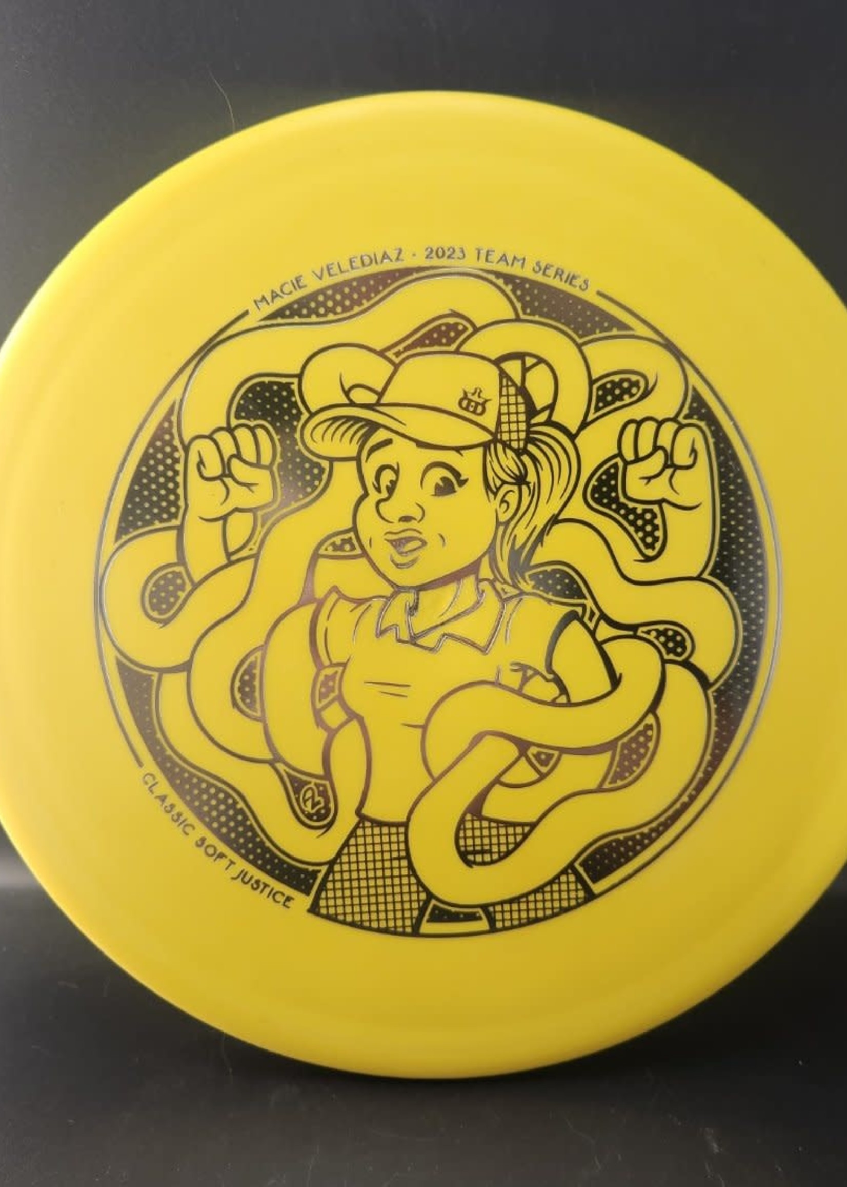 Dynamic Discs Dynamic Discs Classic Soft Justice Macie Velediaz 2023