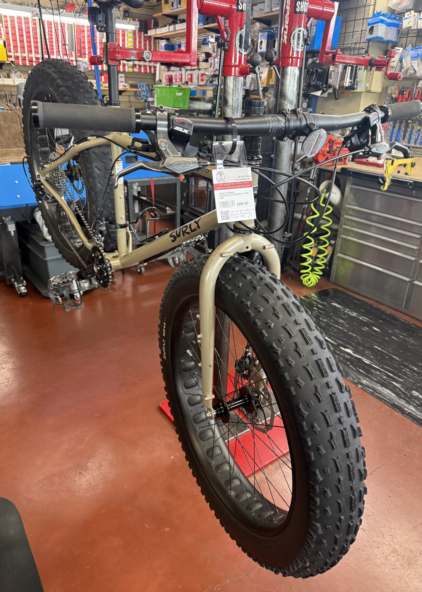 Reconditioned Surly Moonlander fat bike Large