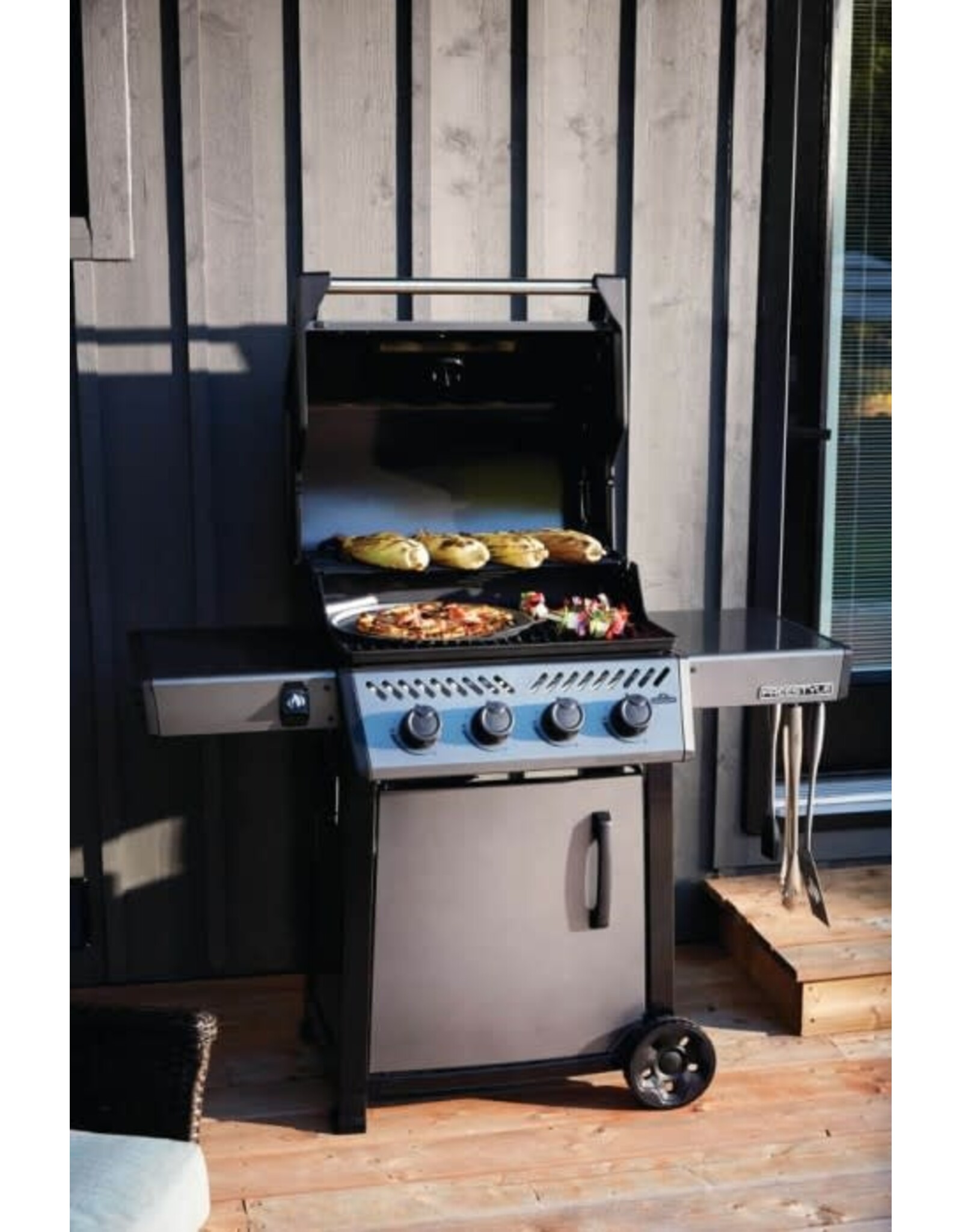 Napoleon Napoleon Freestyle 425 Propane Gas Grill, Graphite Grey - F425DPGT