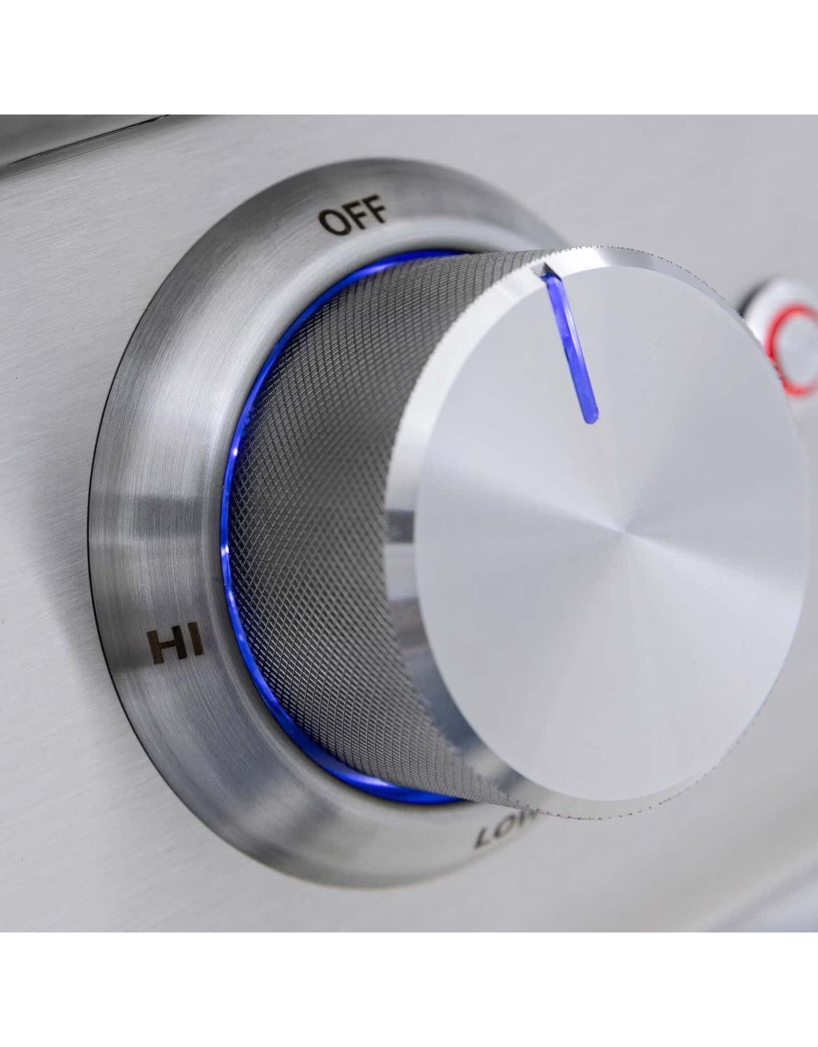 Blaze Outdoor Products Blaze 4 Burner Blaze LTE Plus Grill with Lights (32") LP GAS - BLZ-4LTE3-LP