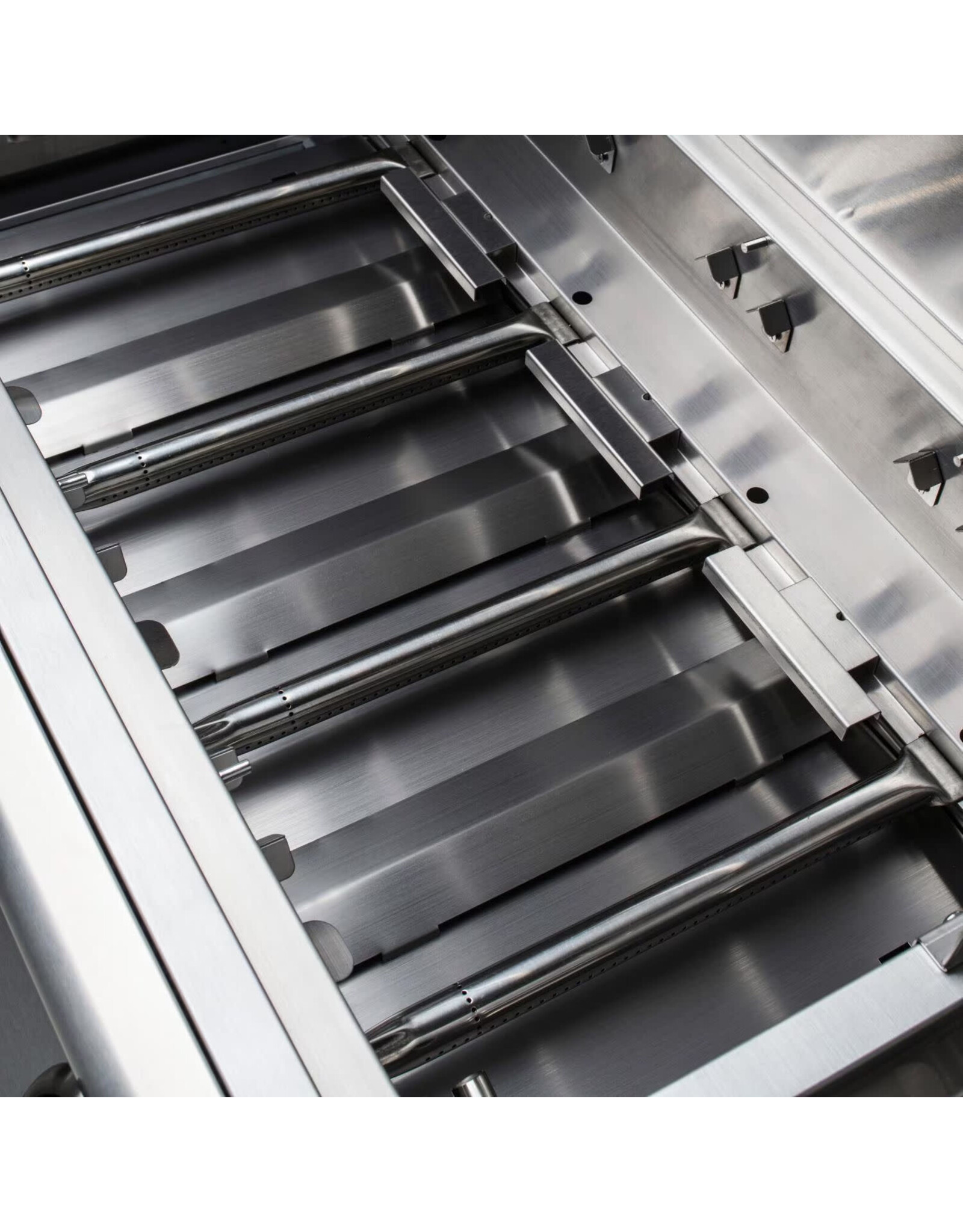 Blaze Outdoor Products Blaze LBM 25-Inch 3-Burner Built-In Natural Gas Grill - BLZ-3LBM-NG