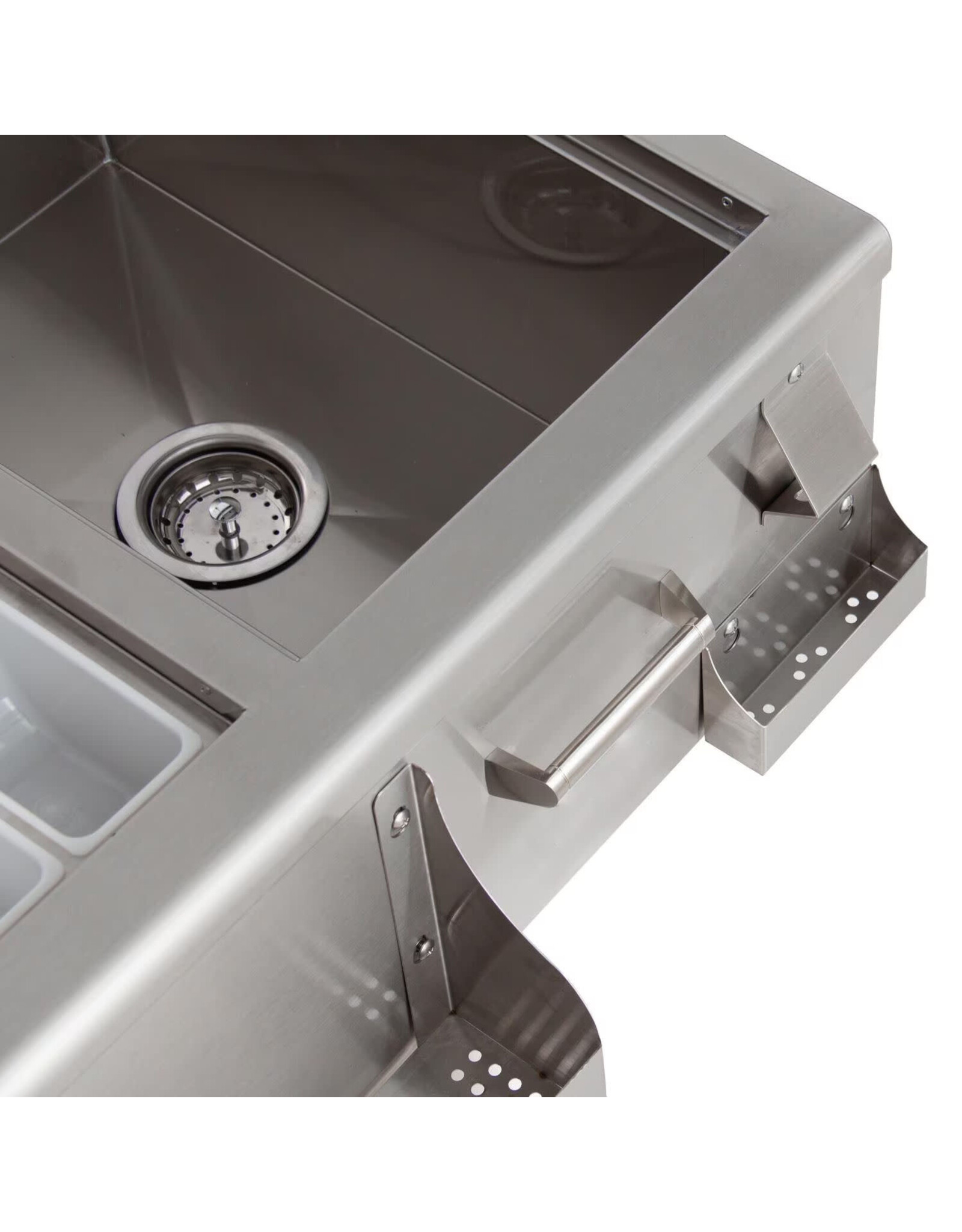 Blaze Outdoor Products Blaze Beverage Center  - BLZ-30CKT-SNK