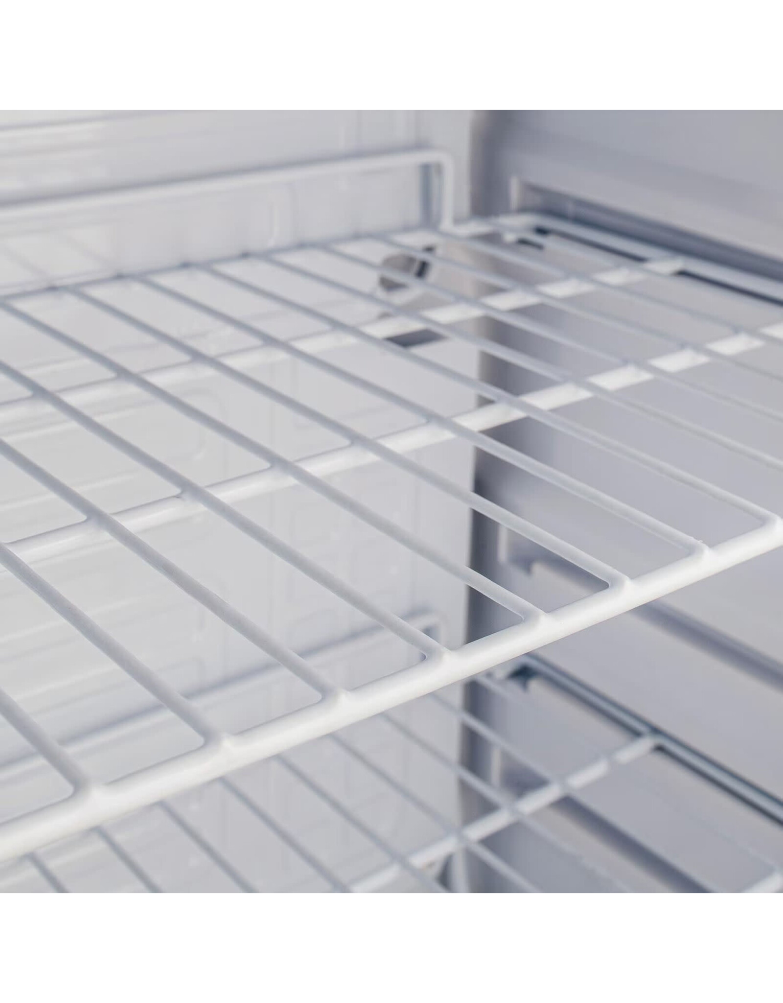 Blaze Outdoor Products Blaze 20-Inch 4.4 Cu. Ft. Indoor Compact Refrigerator w/ Recessed Handle - BLZ-SSRF126