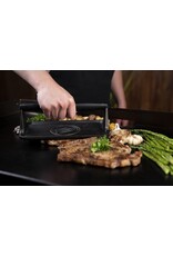 Blackstone Blackstone Cast Iron Medium Griddle Press - 5553