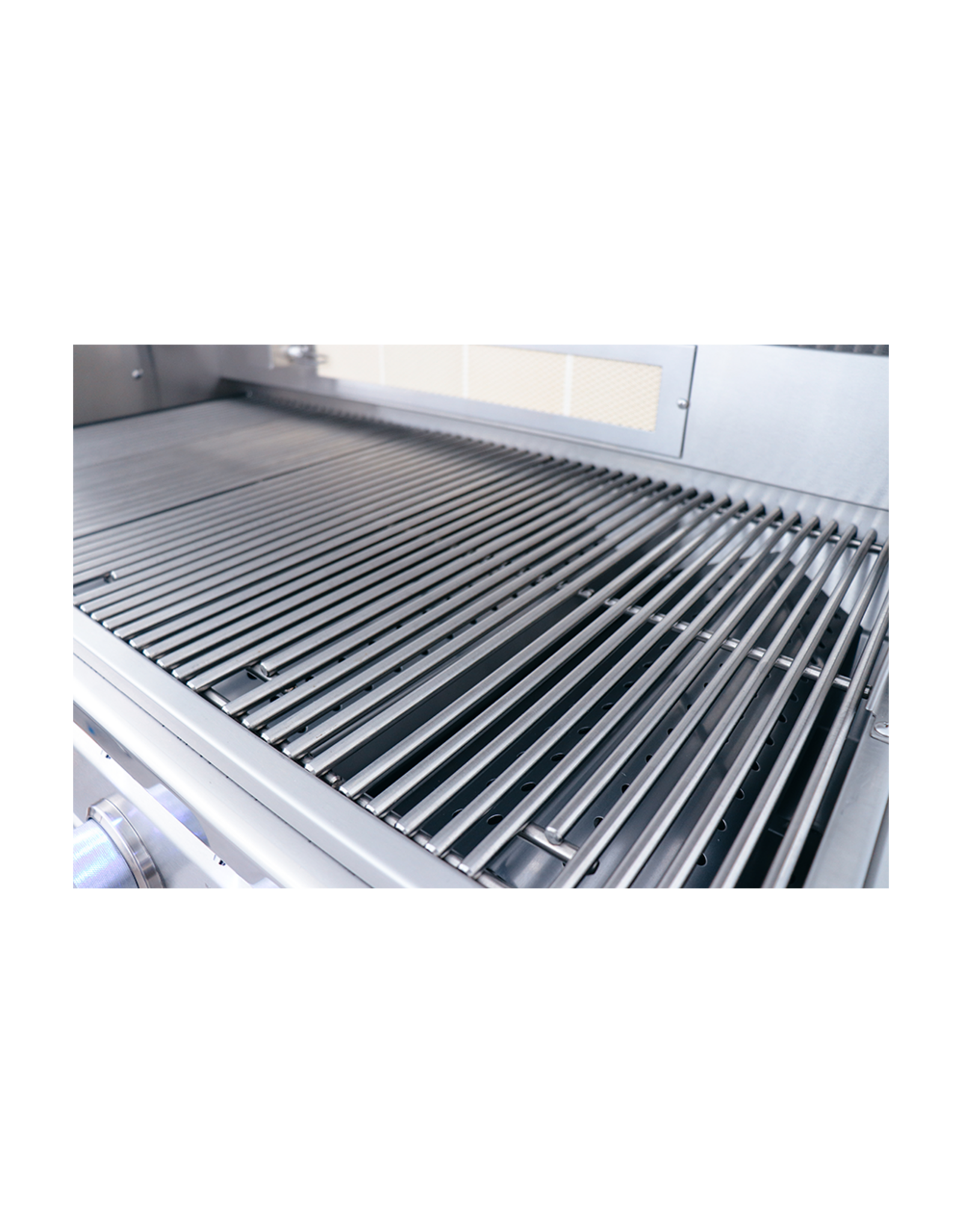 Renaissance Cooking Systems Renaissance 38" Cutlass Pro Grill W/ Rear Burner, Briquette Trays & Blue LEDs - RON38B LP