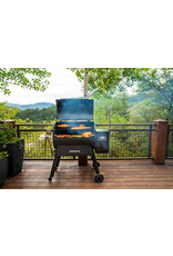 Traeger Traeger Ironwood 885 Wi-Fi Controlled Wood Pellet Grill W/ WiFIRE & Pellet Sensor - TFB89BLF