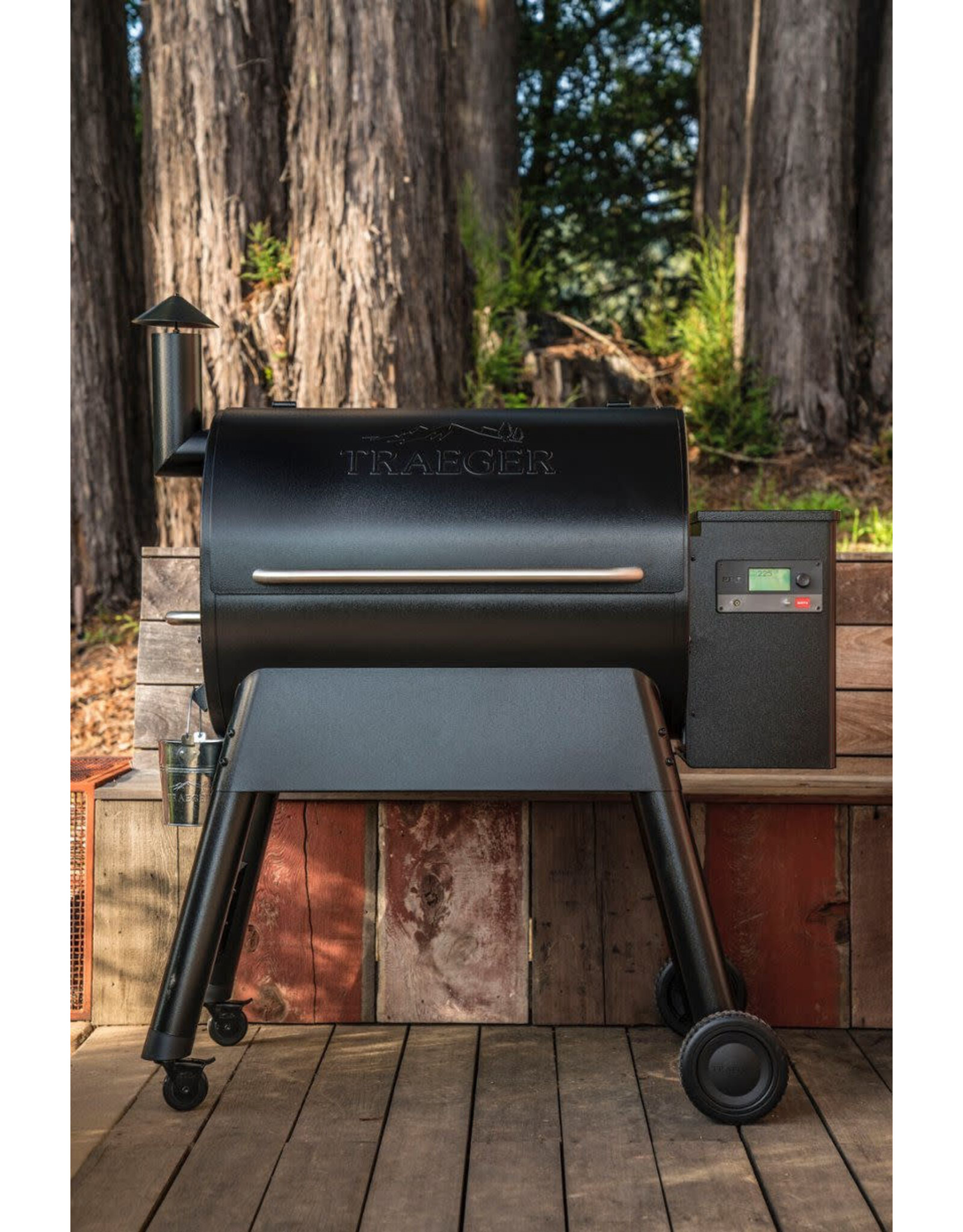 Traeger Traeger Pro 780 Wi-Fi Controlled Wood Pellet Grill W/ WiFIRE - BLACK - TFB78GLE