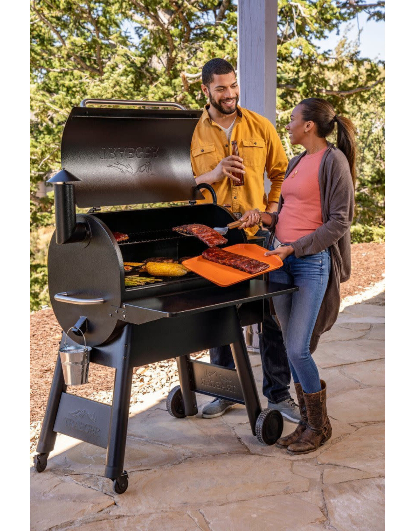 Traeger Traeger Pro 780 Wi-Fi Controlled Wood Pellet Grill W/ WiFIRE - BLACK - TFB78GLE