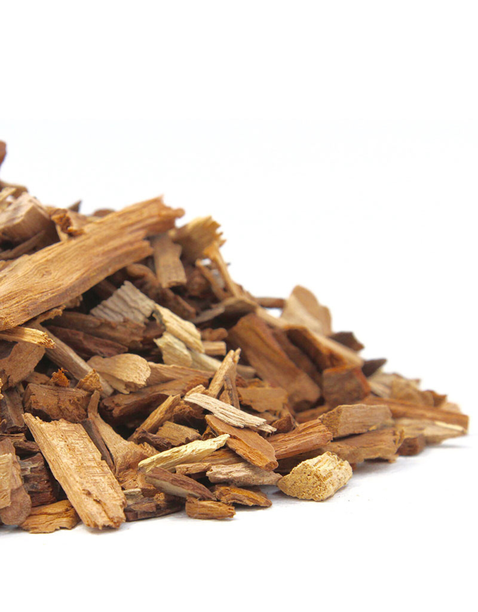 Big Green Egg Big Green Egg Premium Kiln Dried Oak Wood Smoking Chips (2.9 L/180 cu in) - 127372