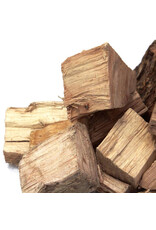 Big Green Egg Big Green Egg Premium Kiln Dried Oak Wood Smoking Chunks (9 L/549 cu in) - 127389