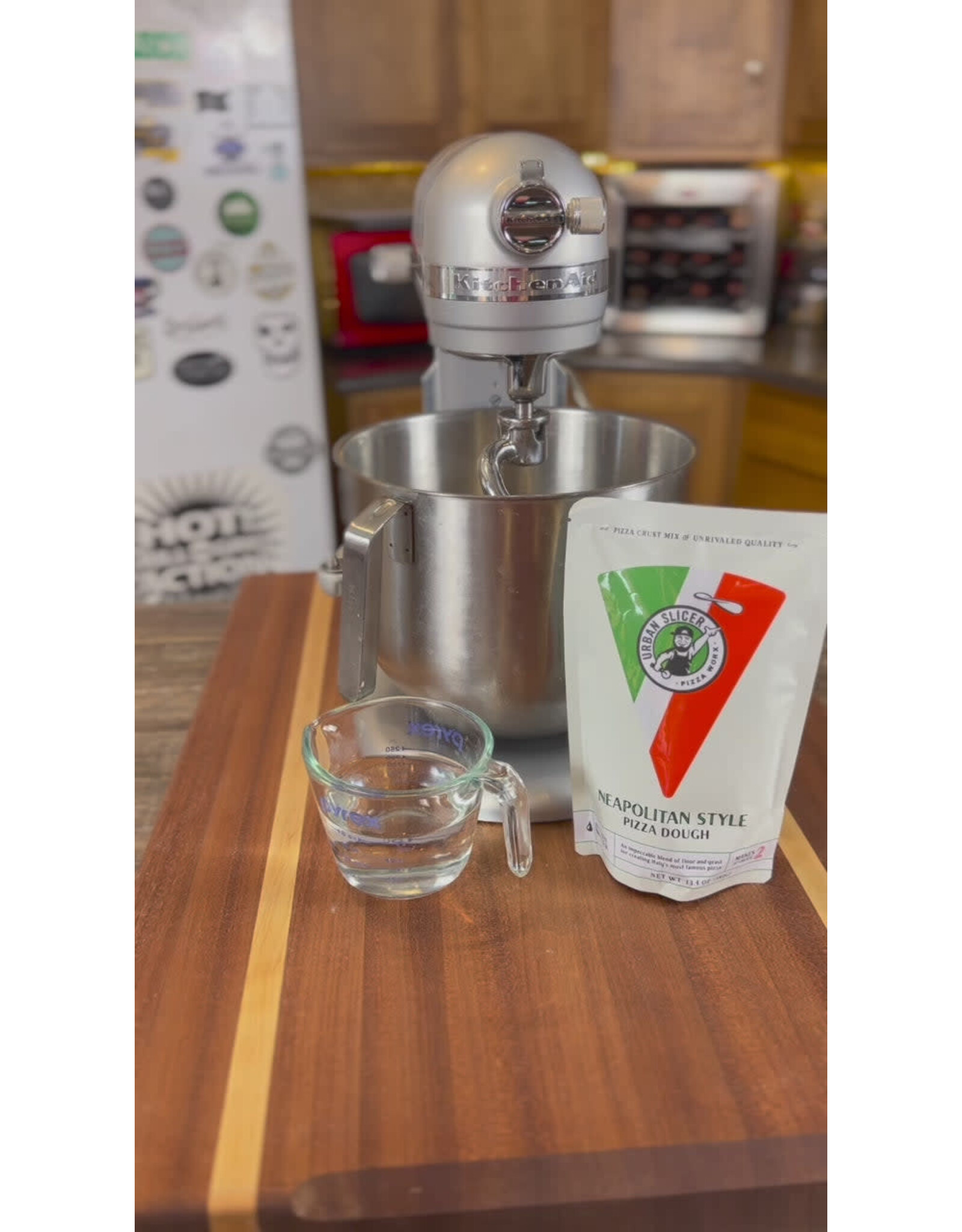 Urban Slicer Pizza Worx Urban Slicer Pizza Worx Neapolitan Style Pizza Dough Mix 13.4 Oz - 84101