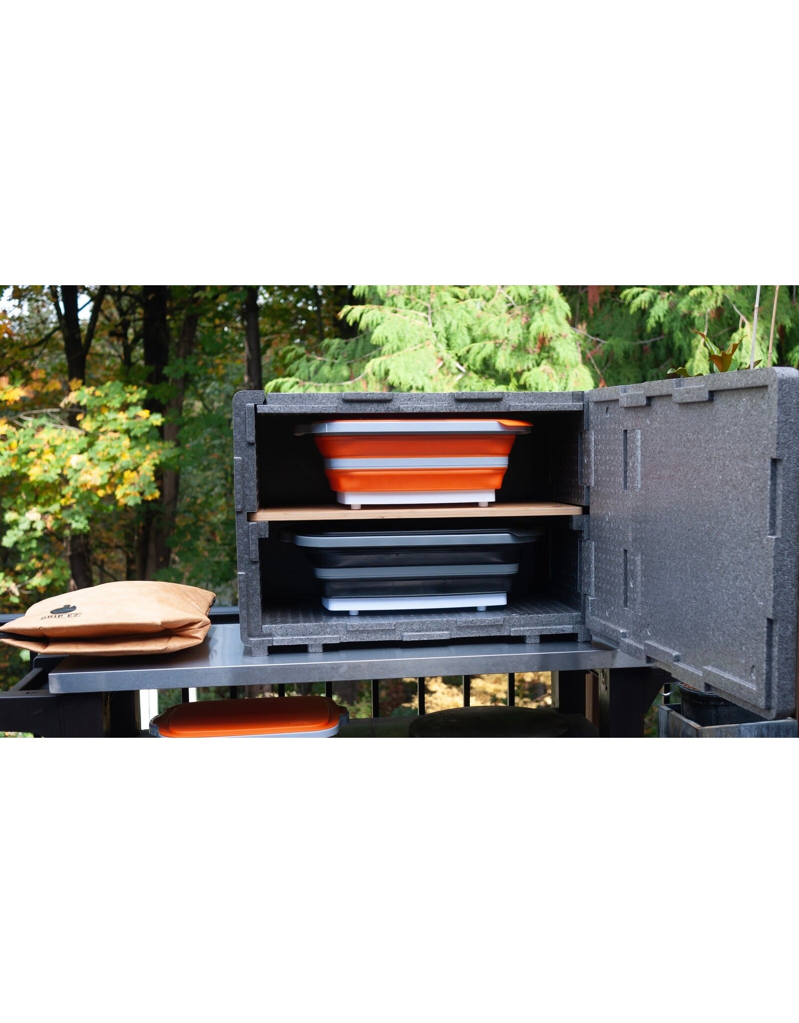 Drip EZ Drip Ez Rest Ez 'Que Crib Meat Resting Station - Includes Bamboo Cutting Board - Q-CRIB-1