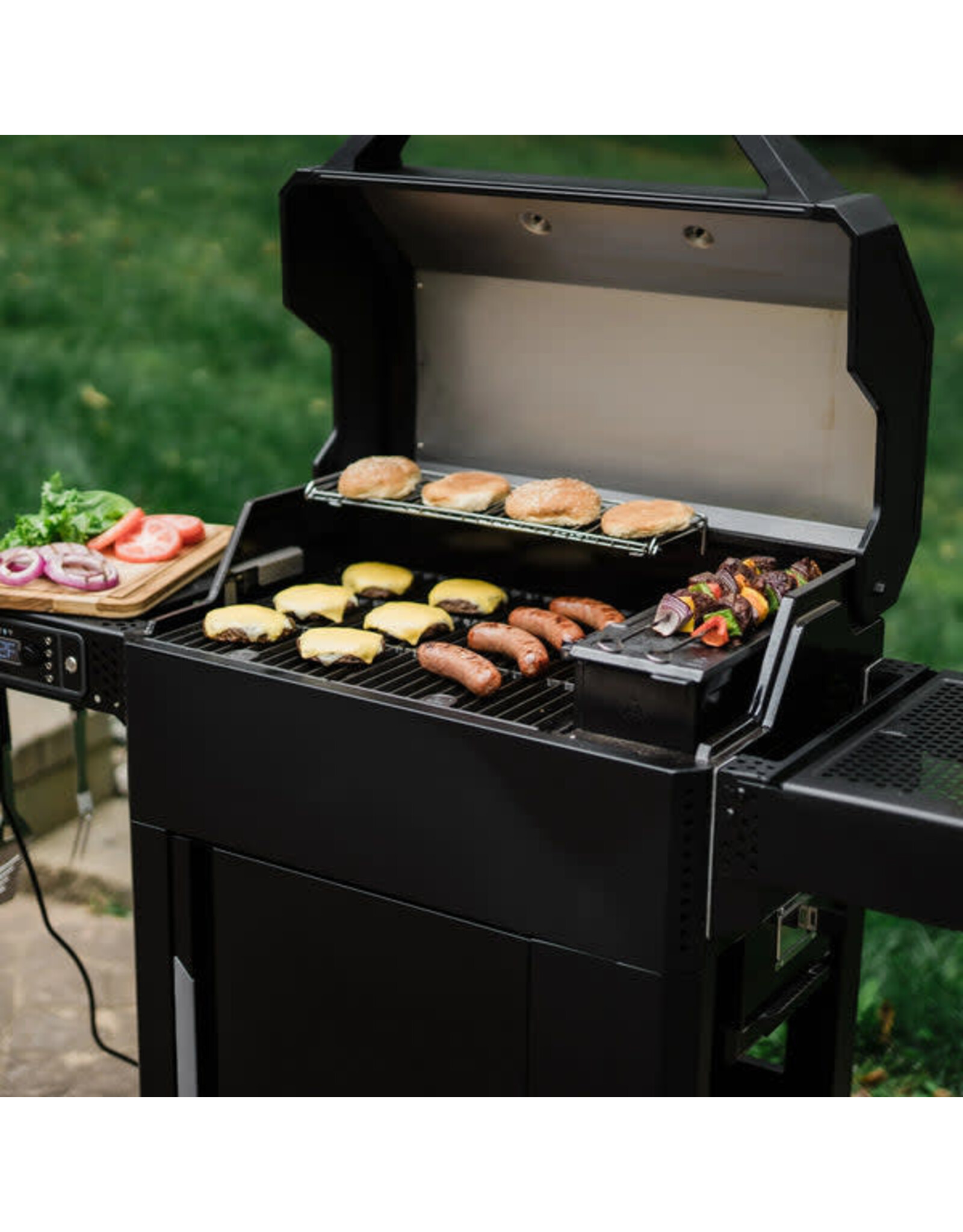Masterbuilt Masterbuilt QuickFire 545 Digital Charcoal Grill + Smoker - MB20041124