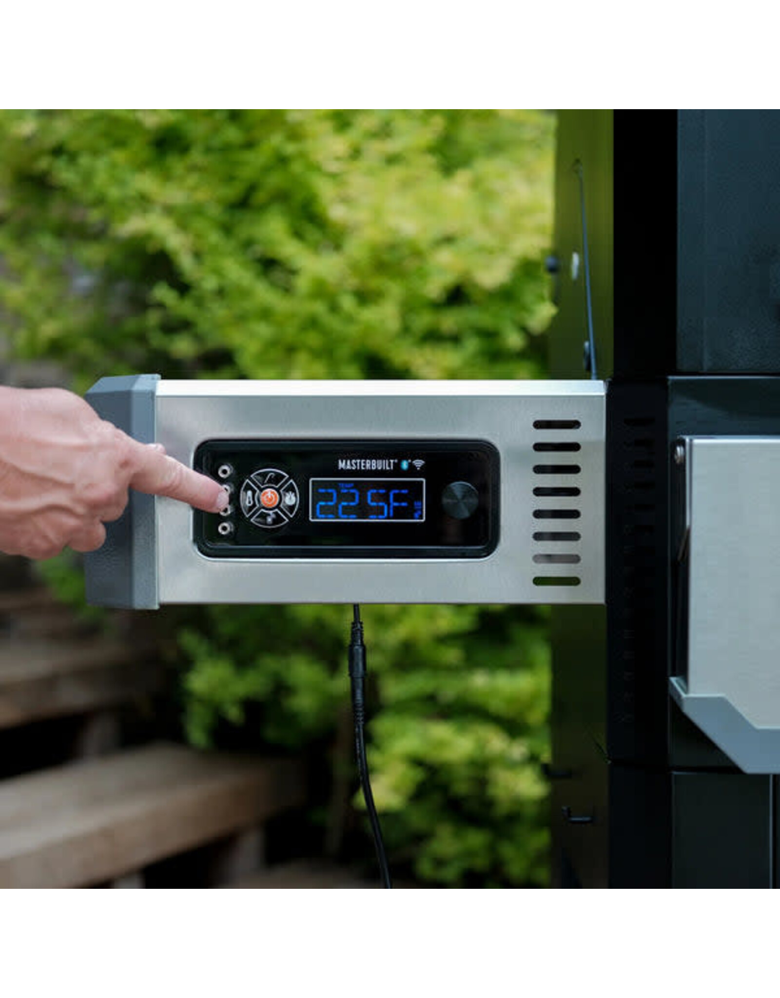 Masterbuilt Masterbuilt Gravity Series™ 1050 Digital Charcoal Grill + Smoker   - MB20041220