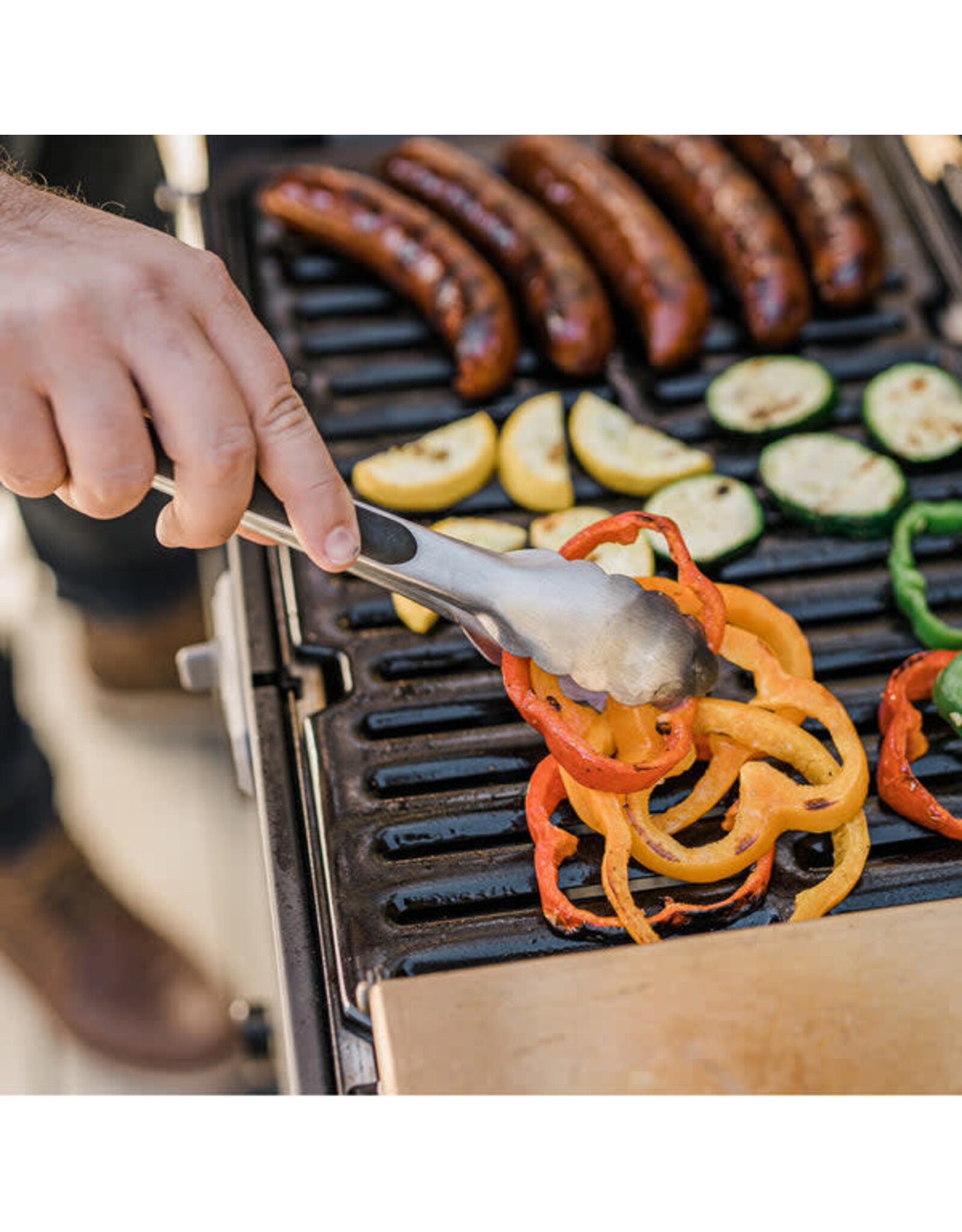 Masterbuilt Masterbuilt Portable Charcoal Grill  - MB20040522