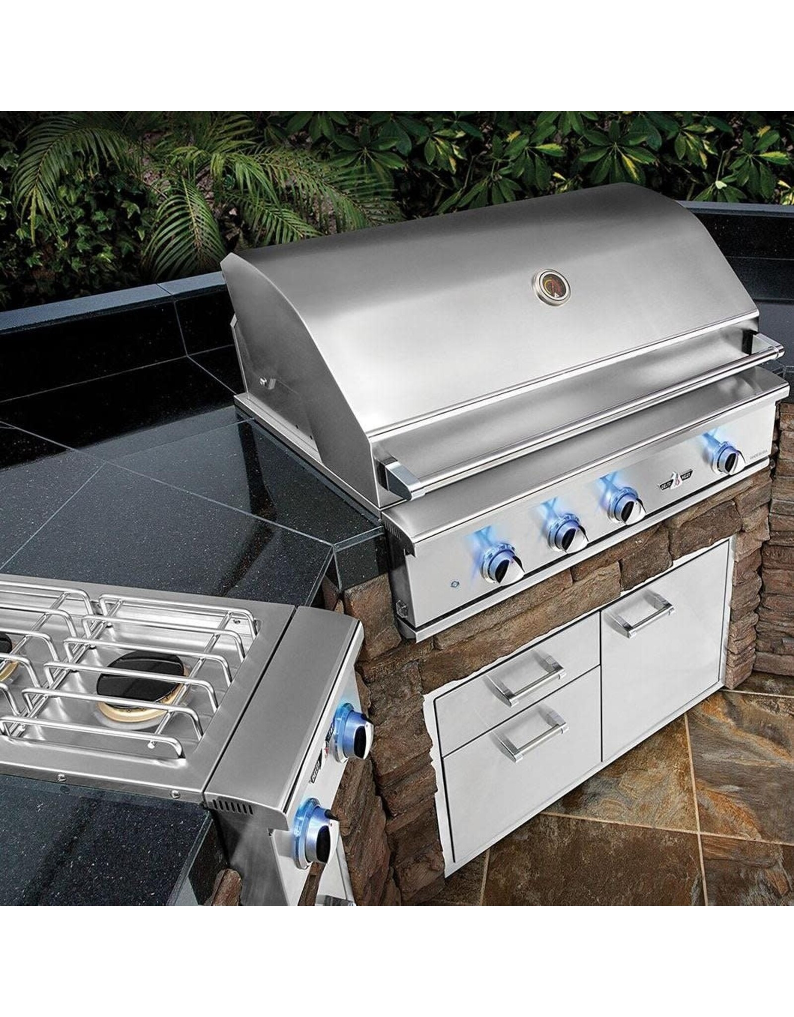 Delta Heat Delta Heat 38-Inch 3-Burner Built-In Natural Gas Grill with Infrared Rotisserie Burner - DHBQ38R-DN