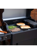 Masterbuilt Masterbuilt Gravity Series™ 600 Griddle / AutoIgnite Series 545  - MB20183725