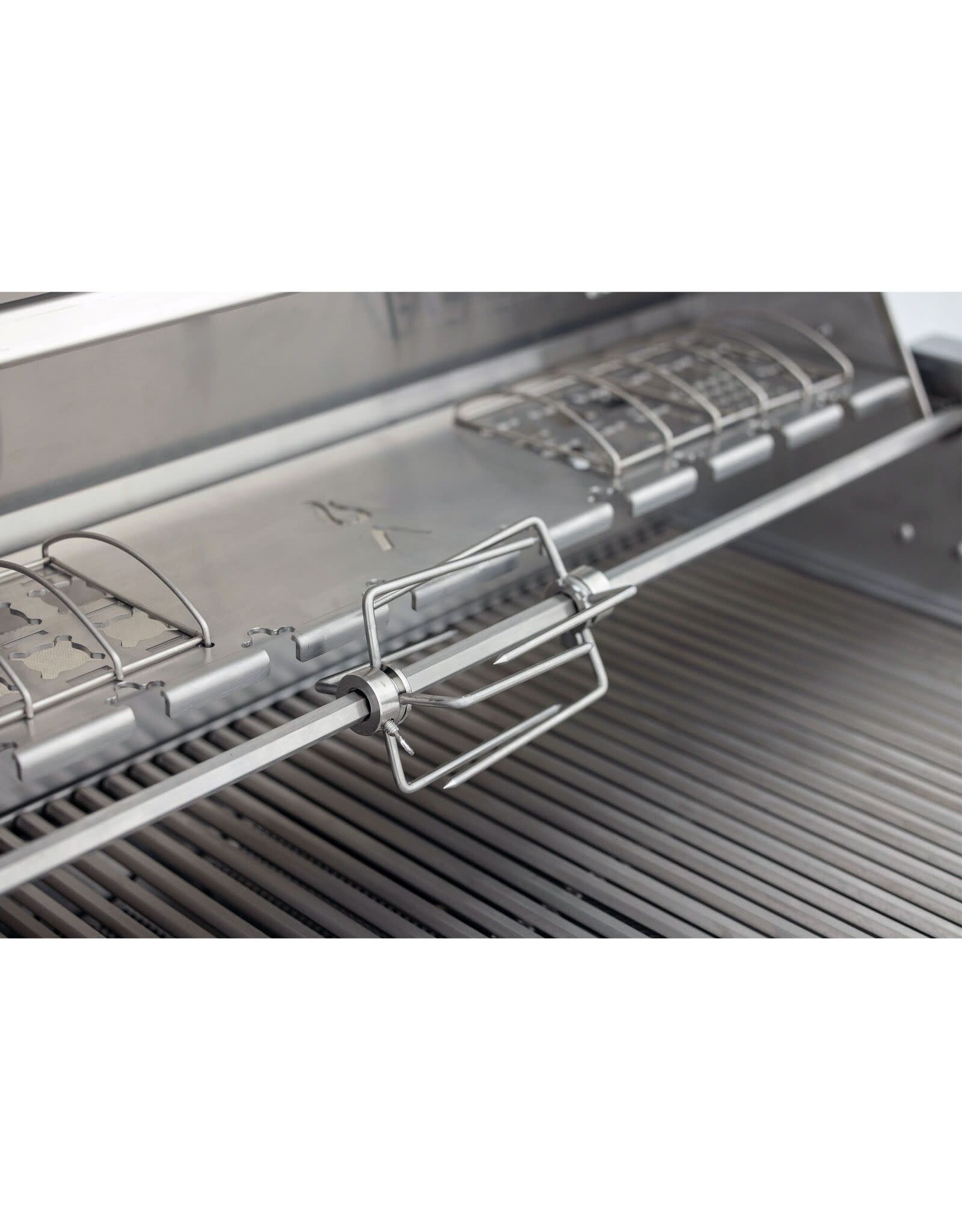 Blaze Outdoor Products Blaze Freestanding LTE PRO 32-Inch 4-Burner Natural Gas Grill w/ Digital Temperature Screen & Rear Infrared Burner - BLZ-4LTEPRO-NG+BLZ-4PRO-CART-LTSC