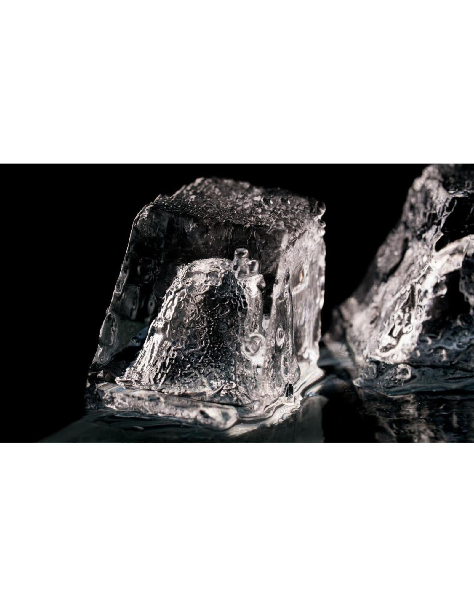 Blaze Outdoor Products Blaze 50 Lb. 15-Inch Outdoor Rated Ice Maker With Gravity Drain - BLZ-ICEMKR-50GR