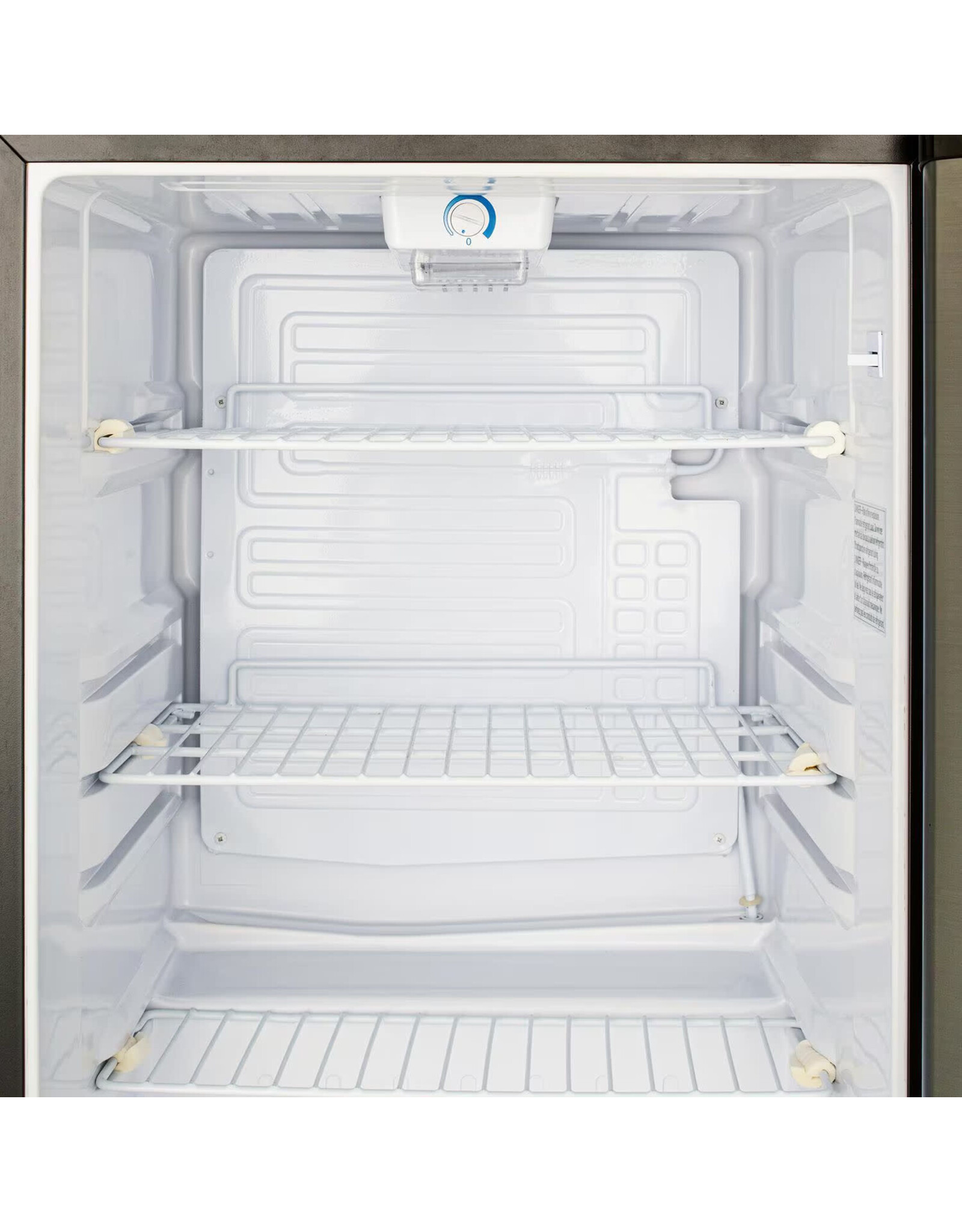 Blaze Outdoor Products Blaze 20-Inch 4.4 Cu. Ft. Indoor Compact Refrigerator w/ Recessed Handle - BLZ-SSRF126