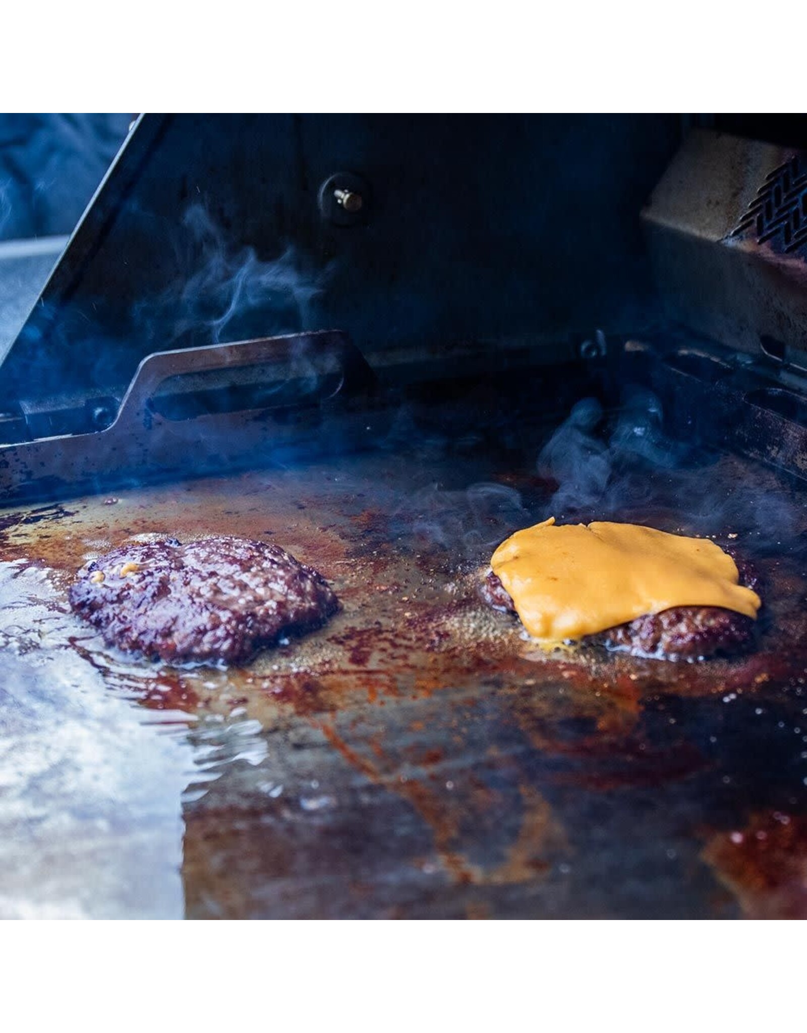 Napoleon Napoleon Griddle Insert for Prestige PRO, Prestige, Built-In 700 Series, and Rogue 525 & 625 Models - 56094