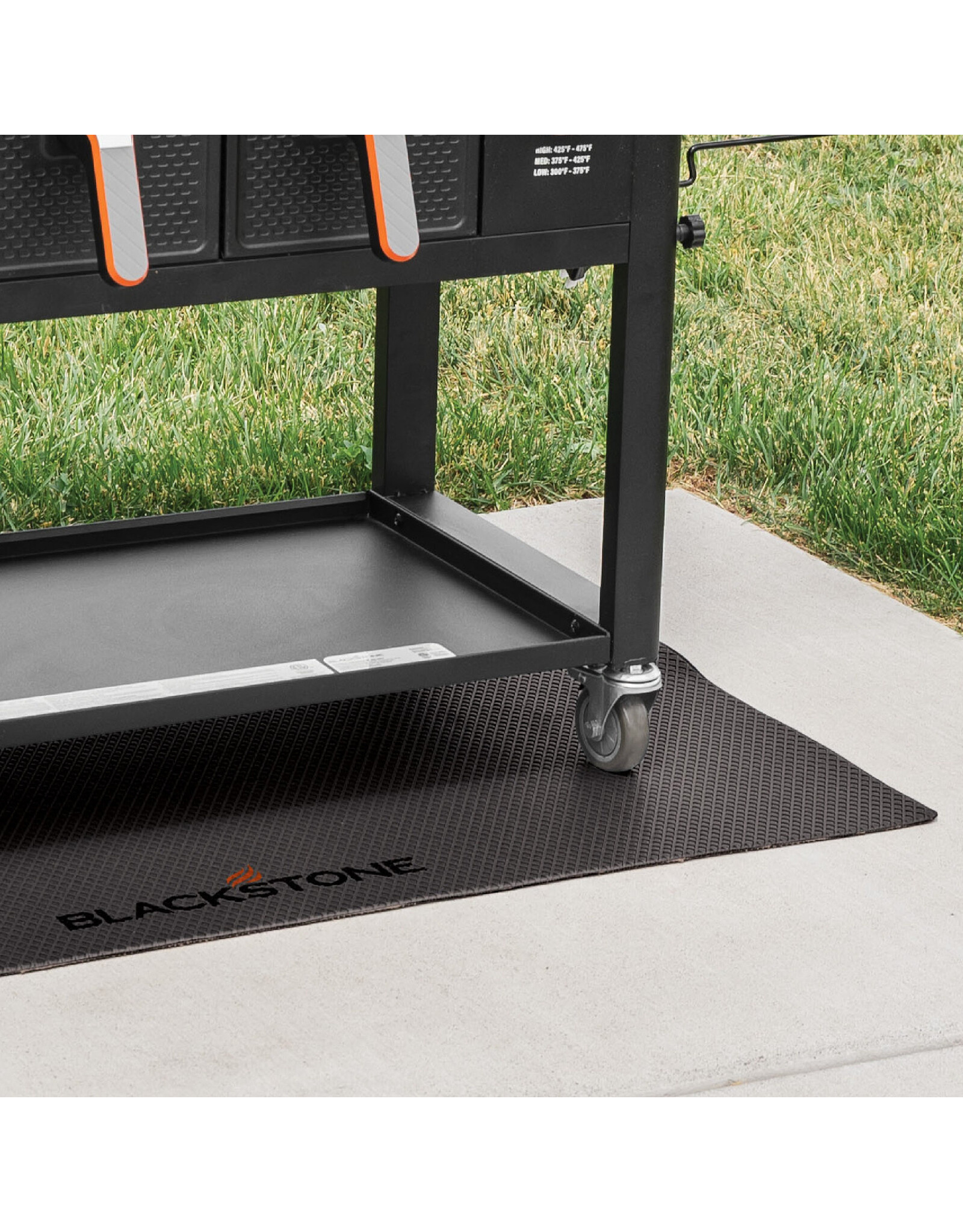 Blackstone Blackstone Griddle Accessories Grill Splatter Mat (43.5" x 30.5"), 5036, Under The Grill Mat for Patio