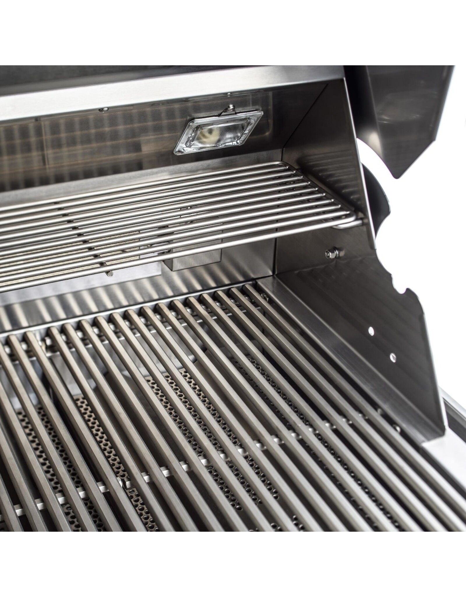 Blaze Outdoor Products Blaze Professional LUX 34-Inch 3-Burner Built-In Propane Gas Grill w/ Rear Infrared Burner - BLZ-3PRO-LP
