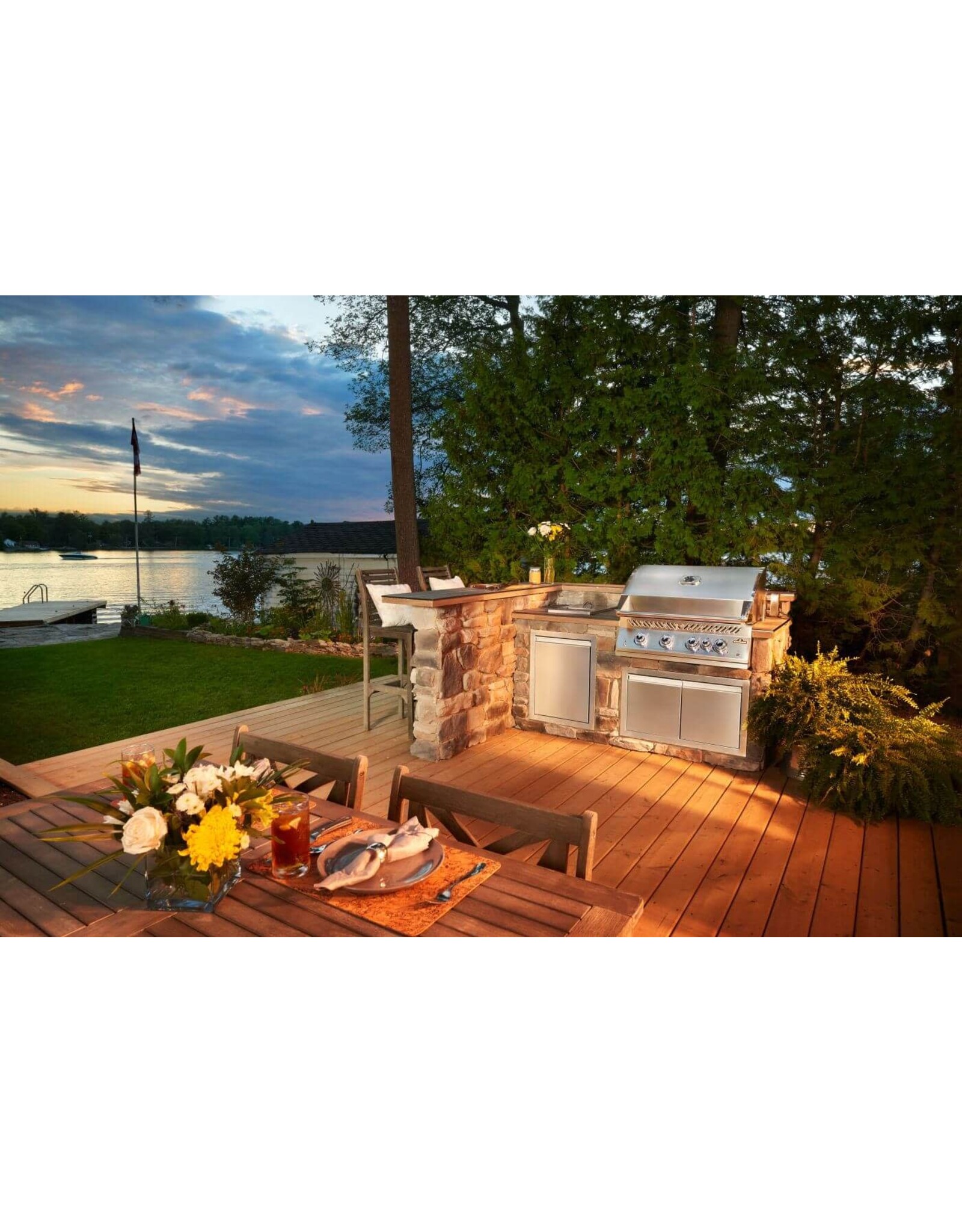 Napoleon Napoleon 700 Series 5-Burner 32-Inch Built-In Natural Gas Grill w/ Rotisserie & SafetyGlow - BIG32RBNSS-1