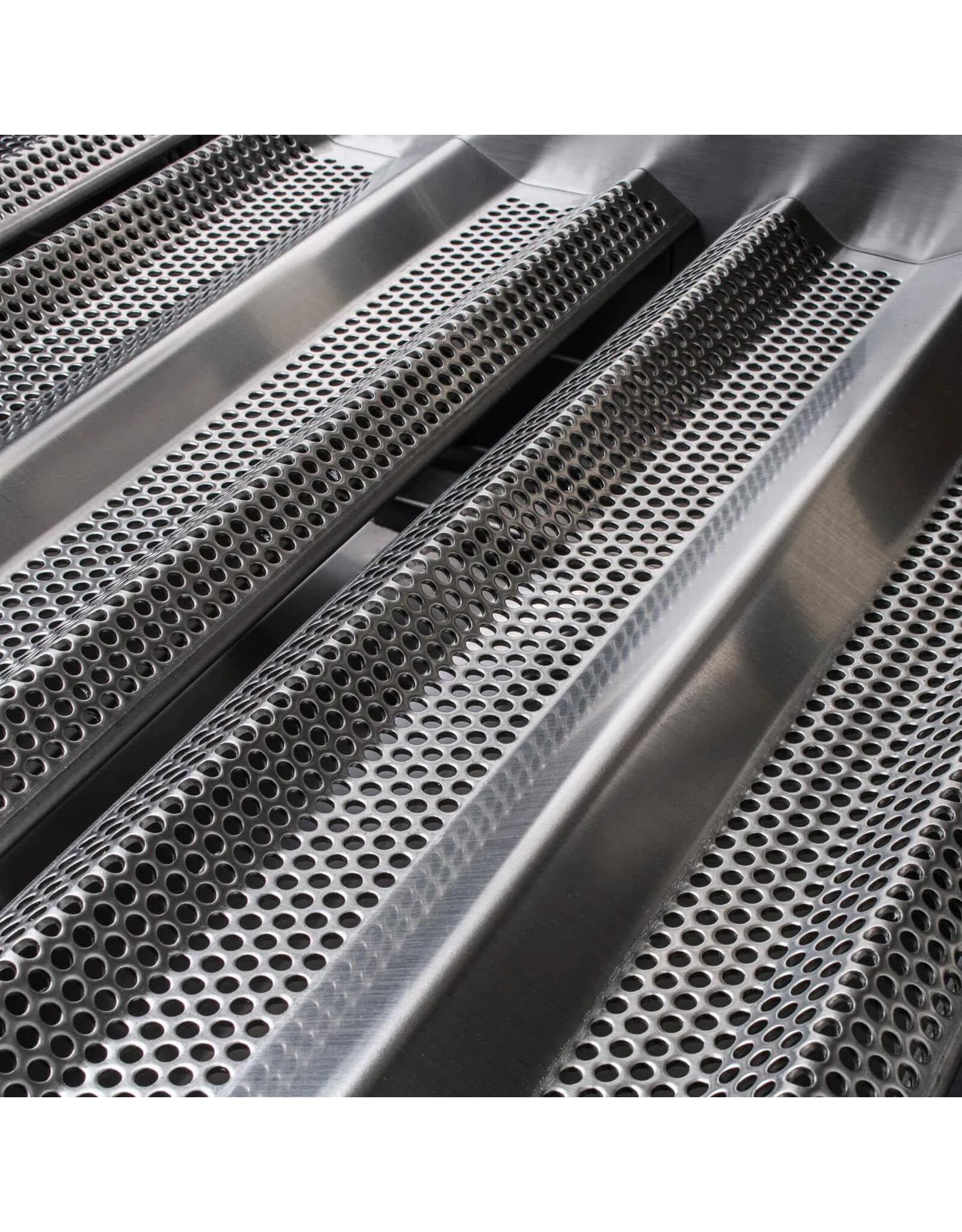 Blaze Outdoor Products Blaze Premium LTE Built-In Grill With Rear Infrared Burner & Grill Lights Built-In 40 Inch Natural Gas - BLZ-5LTE2-NG