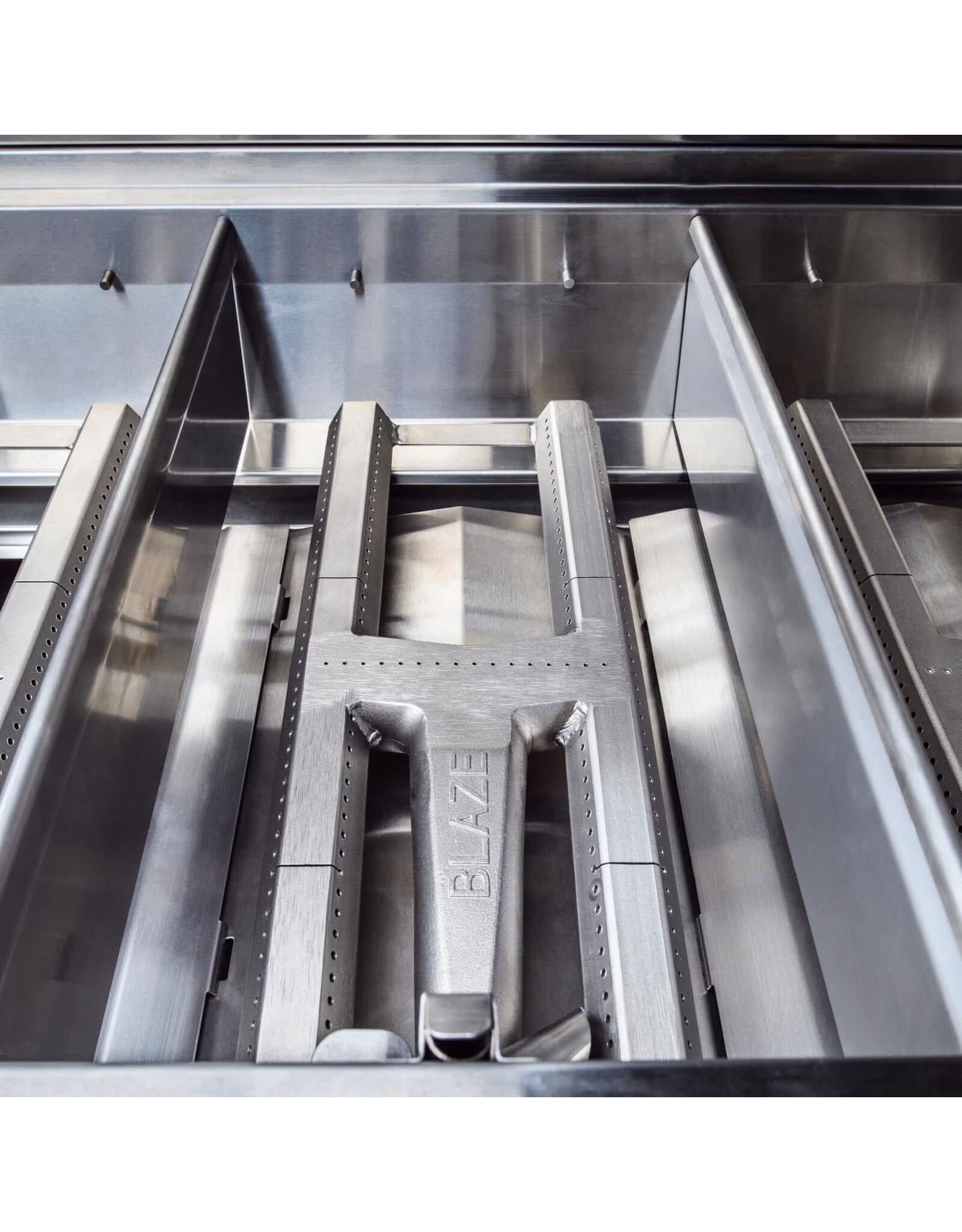 Blaze Outdoor Products Blaze Professional LUX 44-Inch 4-Burner Built-In Propane Gas Grill w/ Rear Infrared Burner - BLZ-4PRO-LP