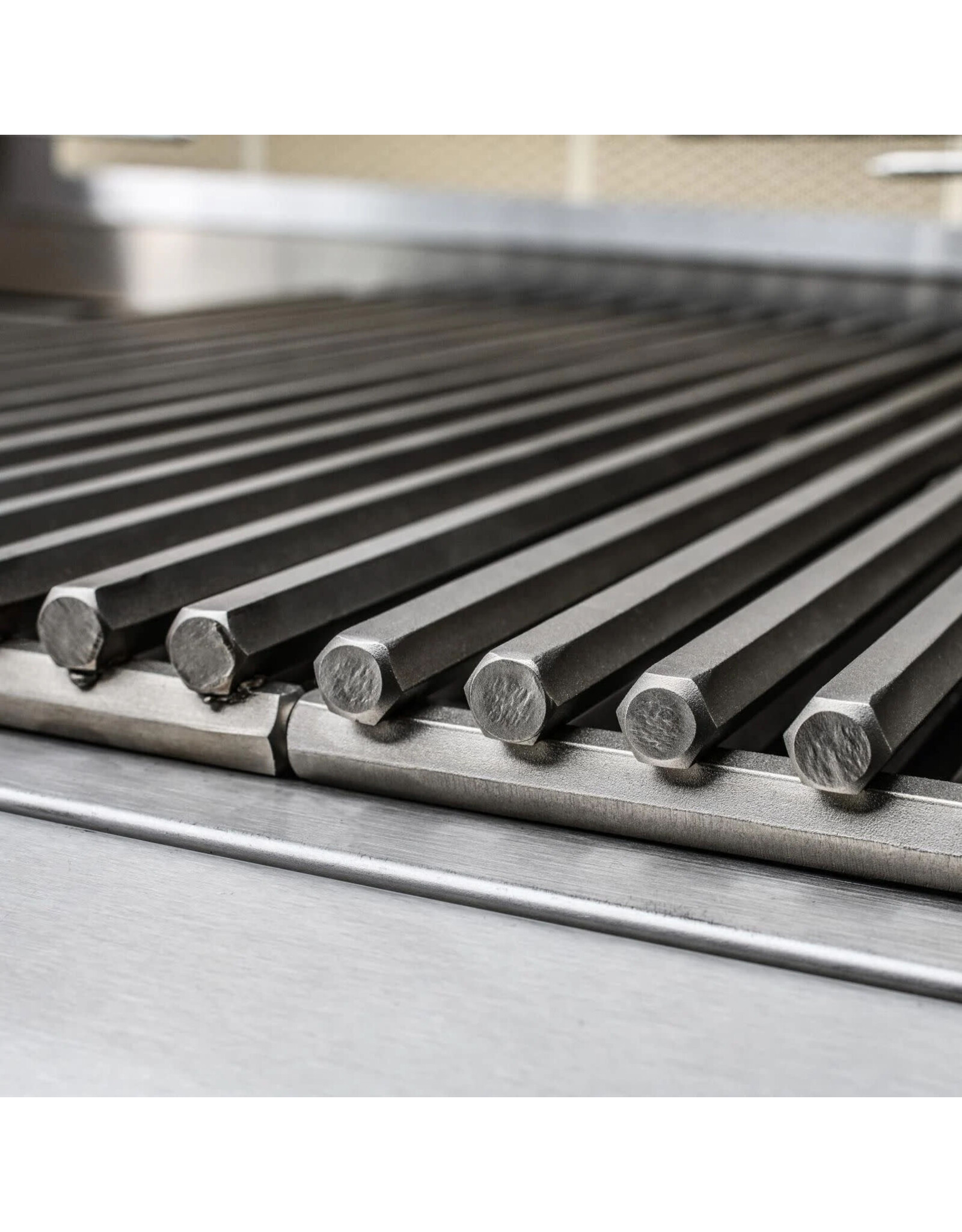 Blaze Outdoor Products Blaze Professional LUX 44-Inch 4-Burner Built-In Propane Gas Grill w/ Rear Infrared Burner - BLZ-4PRO-LP