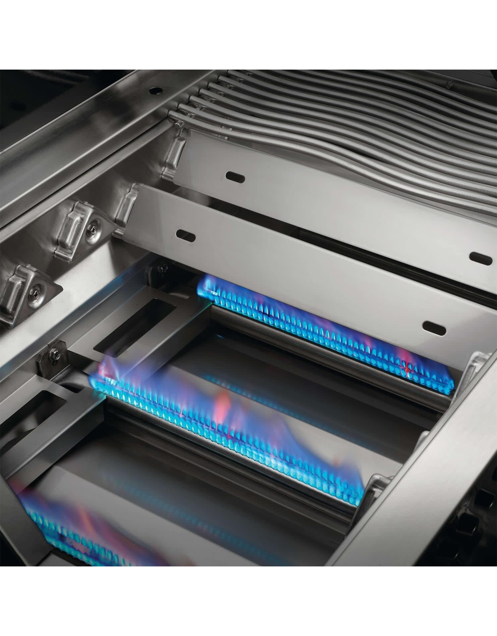 Napoleon Napoleon 500 Series 4-Burner 32-Inch Built-In Natural Gas Grill - BI32NSS