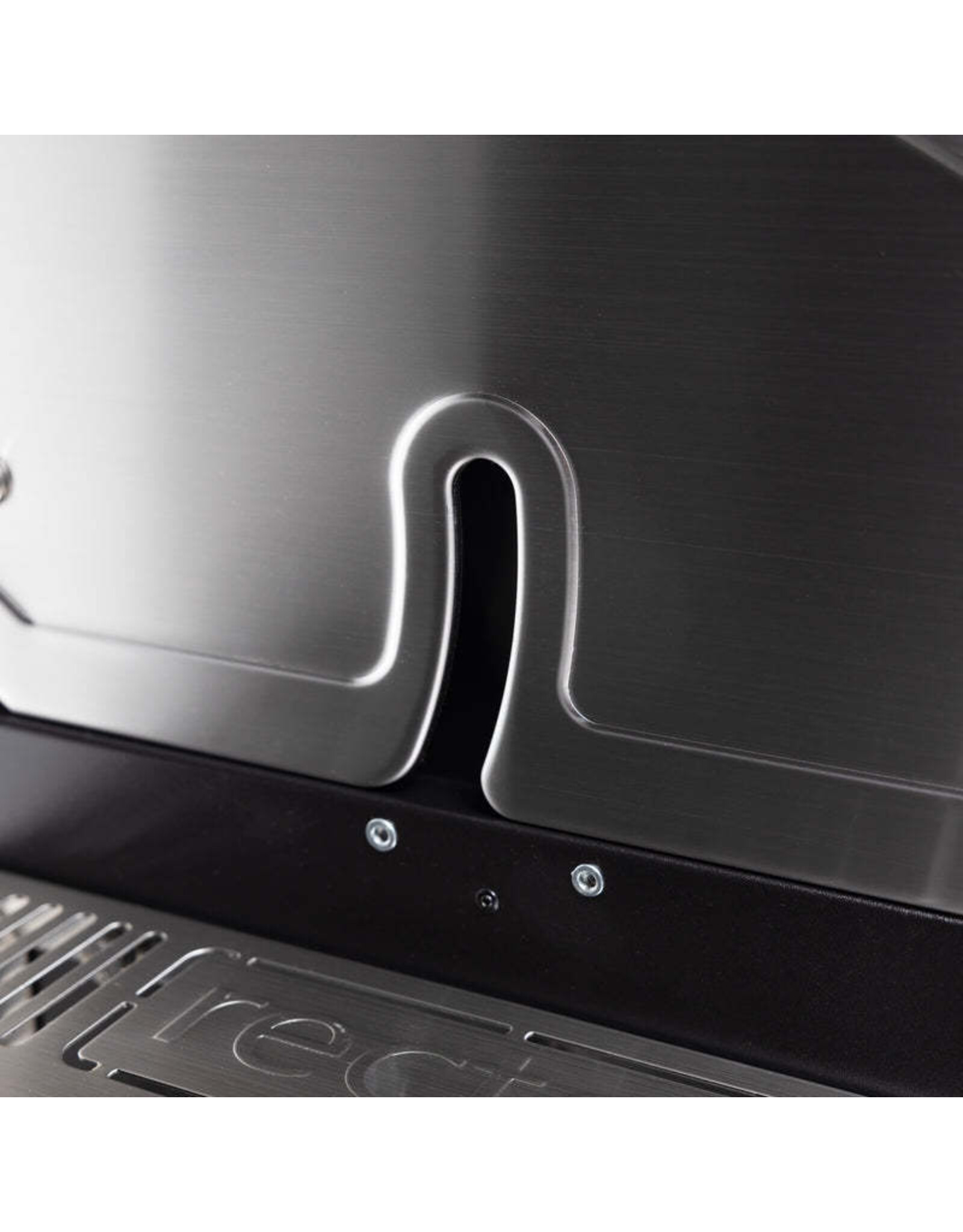 Recteq Recteq X-Fire Pro 825 RT-825XF Wood Pellet WiFi Grill and Smoker Black/Silver - RT-825XF