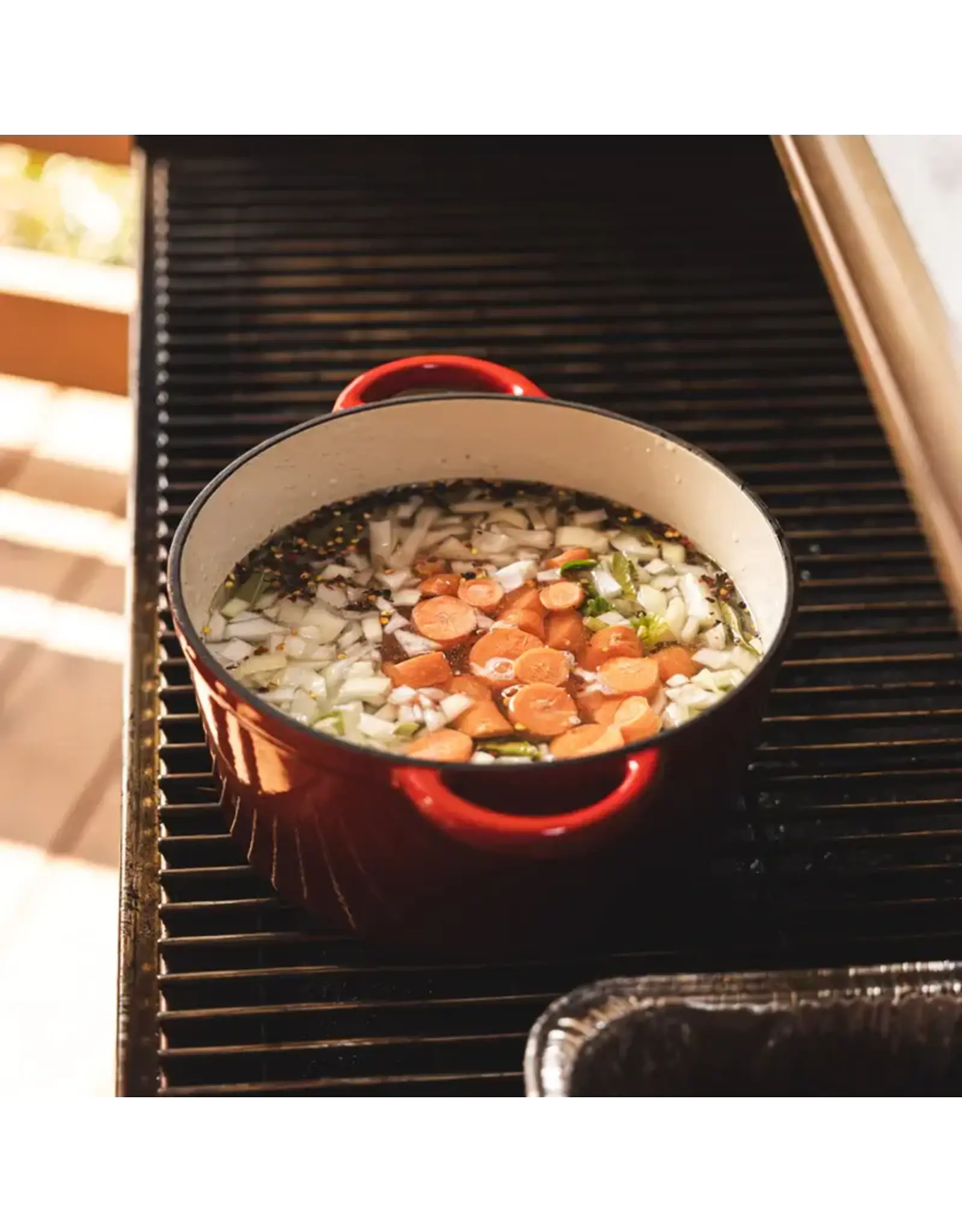 Recteq Recteq Ceramic Dutch Oven 4.2 Quart - AC-24DTCHOVN