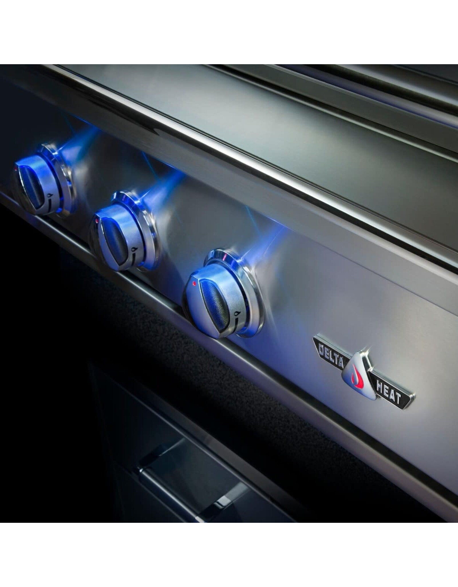 Delta Heat Delta Heat 38-Inch 3-Burner Built-In Propane Gas Grill - DHBQ38G-DL