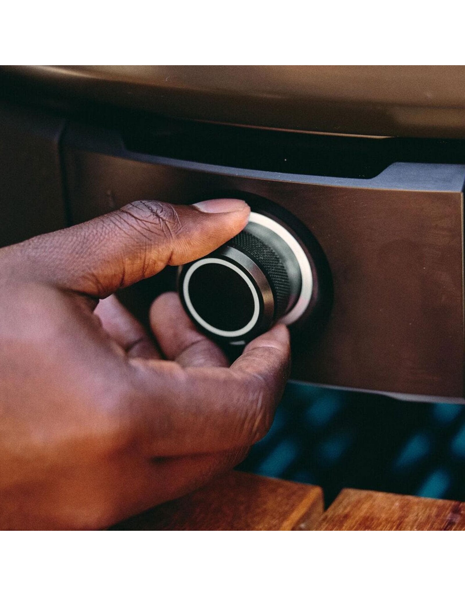 Gozney Gozney Dome Gen 2 Propane Pizza Oven - Bone White - GMPBNUS1625