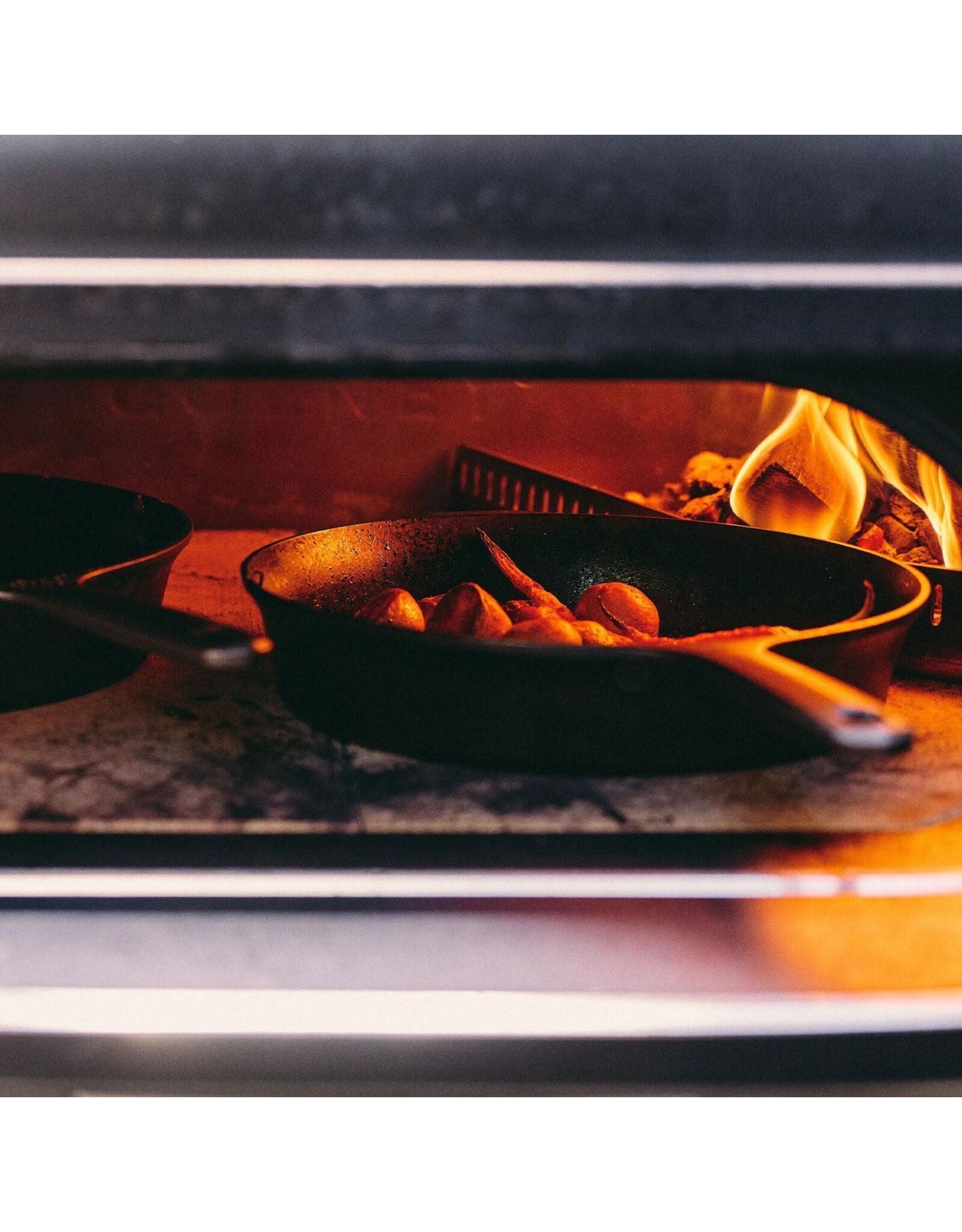 Gozney Gozney Dome XL Gen 2 Propane Pizza Oven - Off Black - GMPOBUS1825