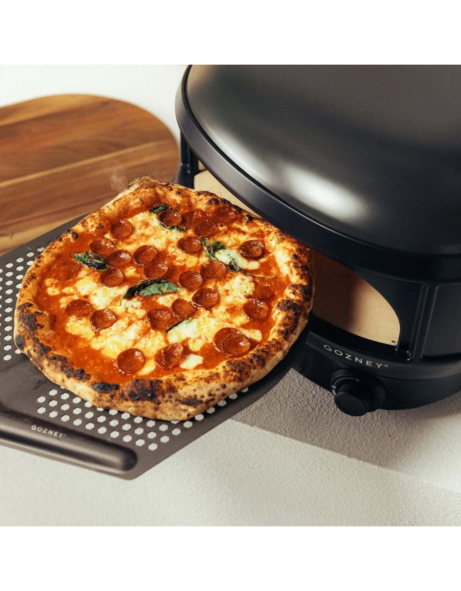 Gozney Gozney Arc Lite Propane Outdoor Pizza Oven - Off Black - GAPOBUS1226