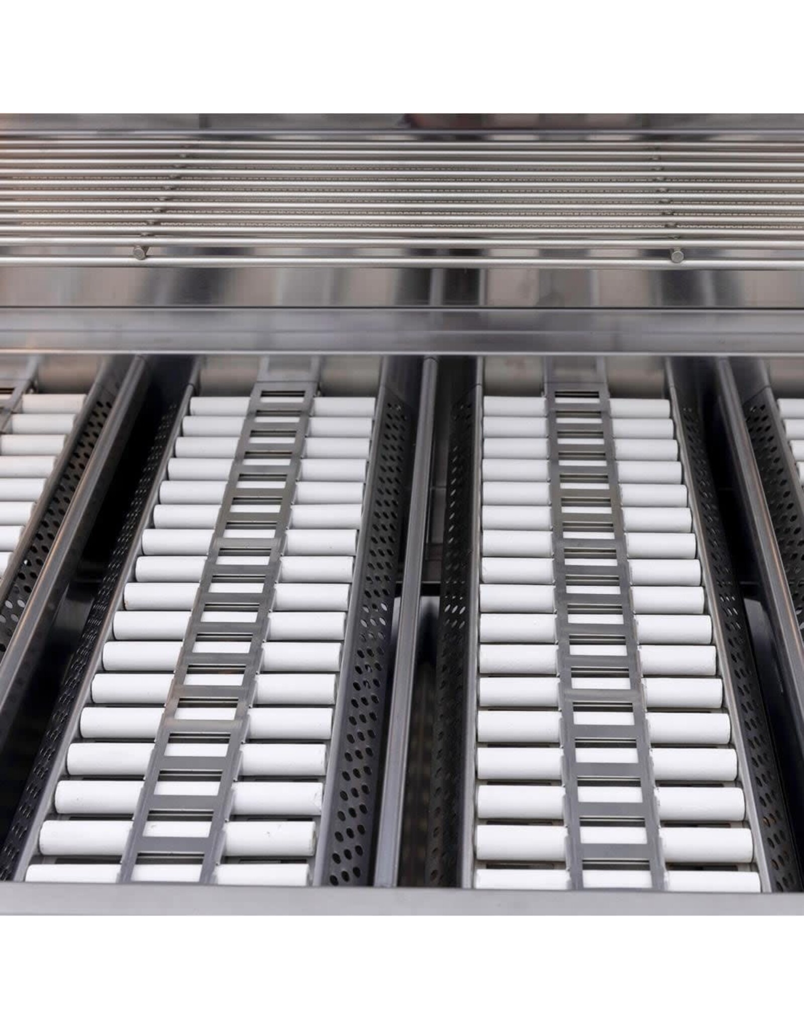 Blaze Outdoor Products Blaze Ceramic Flame Tamer for Gas Grills - Set of 4 - BLZ-CRM-TMR4