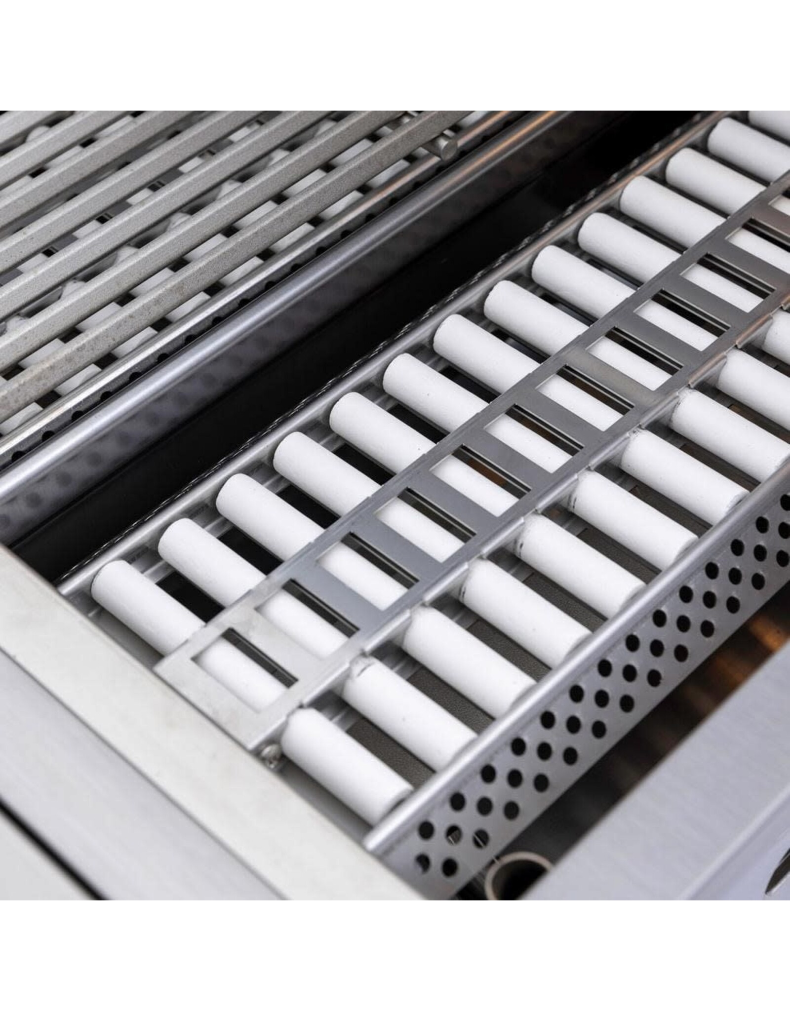 Blaze Outdoor Products Blaze Ceramic Flame Tamer for Gas Grills - Set of 4 - BLZ-CRM-TMR4