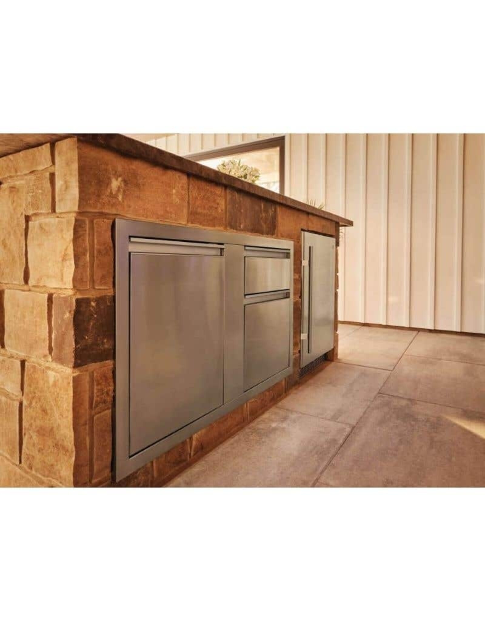 Napoleon Napoleon OASIS End Panel - IM-CEP-CN
