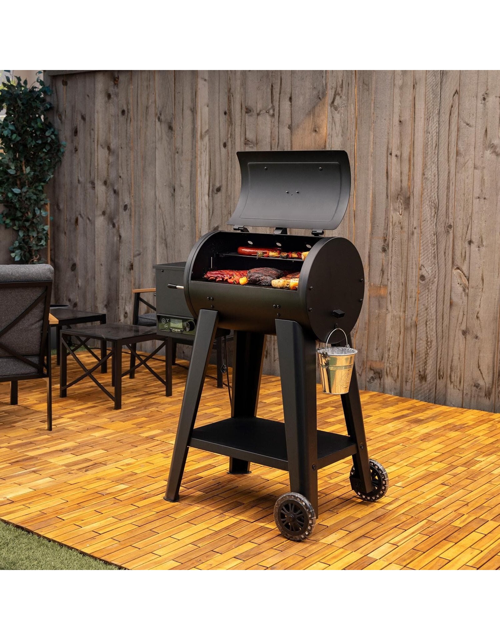 Pit Boss Pit Boss 500FB2 Pellet Grill - Matte Black - 11086