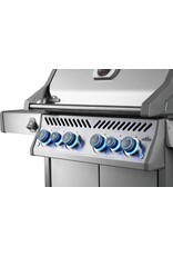 Napoleon Rogue® PRO-S 525 Grill with Infrared Side and Rear Burners, Stainless Steel Natural Gas